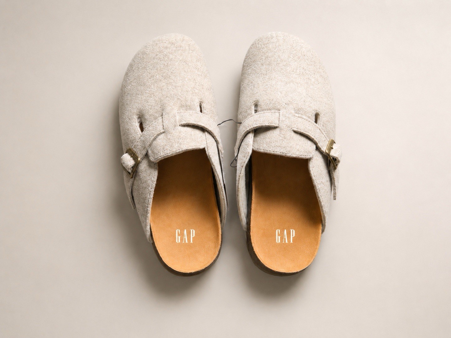 GAP Felt Upper Faux Suede Buckle Clogs Slides Heather Grey Women’s Size 10
