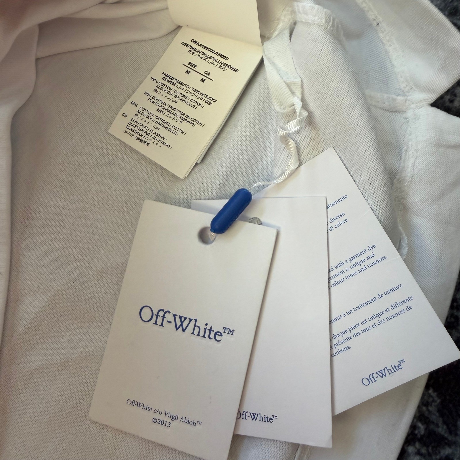 Off-White c/o Virgil Abloh Script Logo T-Shirt White Medium NWT Authentic 🕊️✨