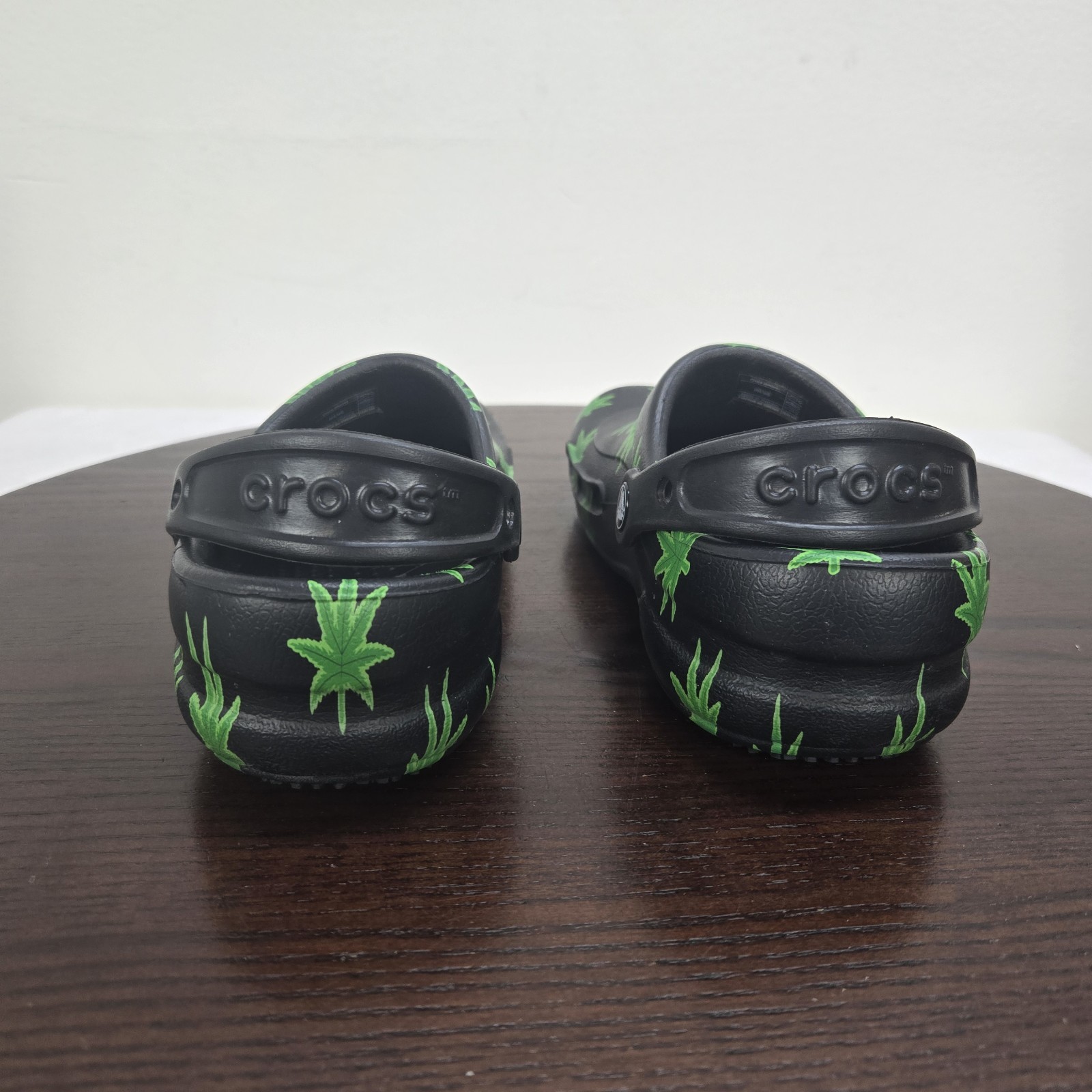 Hemp Leaf Classic Crocs Clogs Black Green Men 4 Women 6 Marijuana Weed Slip On