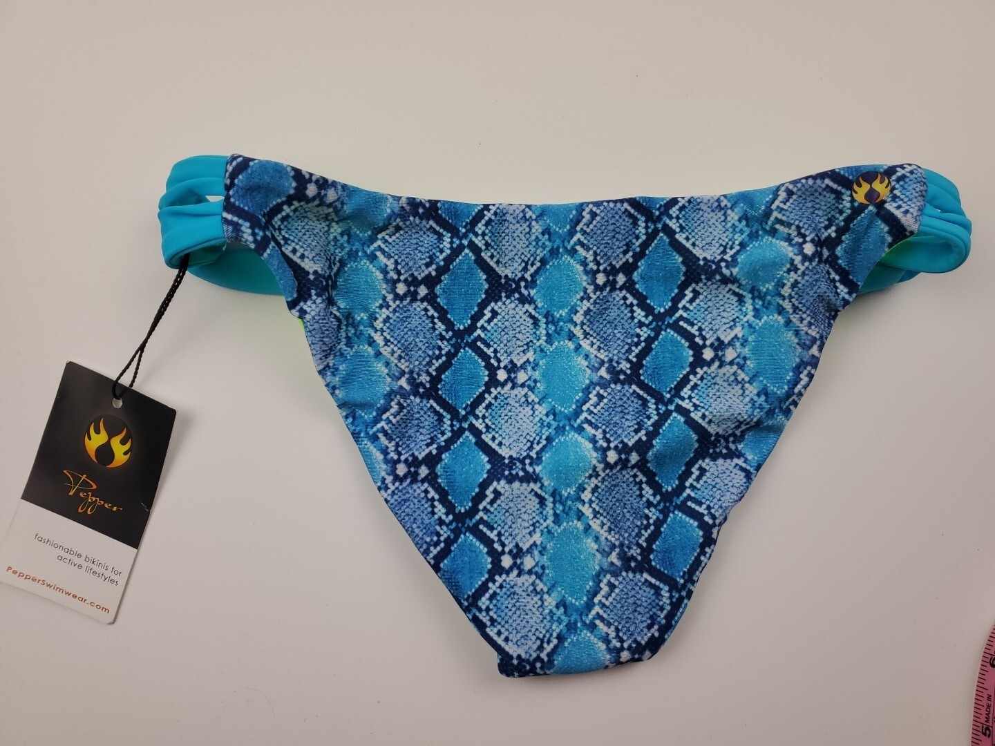 Women’s Lot of 3 Small Bikini Bottoms – Freya – Old Navy & Pepper