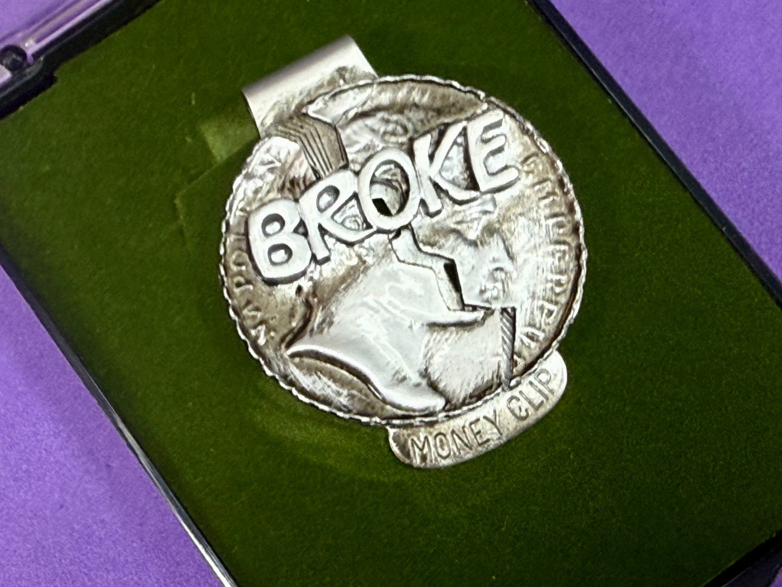 BROKE Coin Design Silver Color Vintage Novelty Money Clip Bill Holder in case