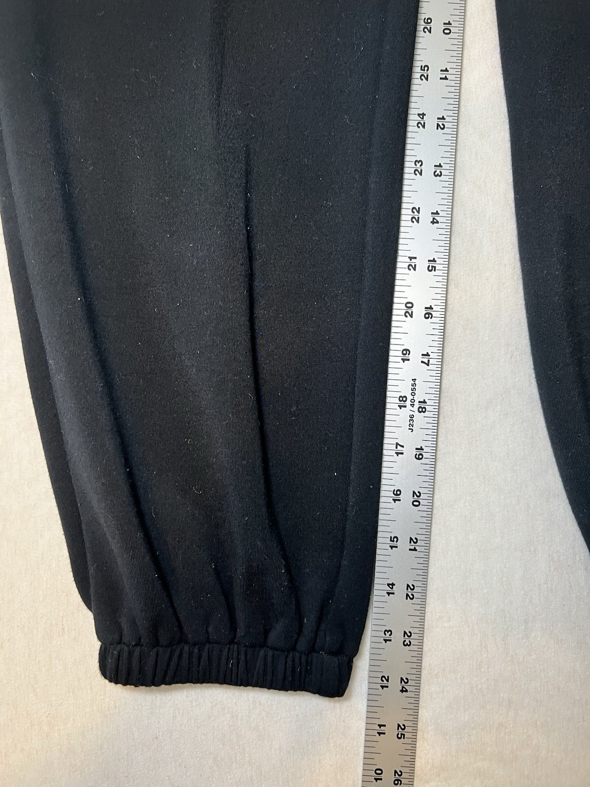 Varley Women’s Sweatpants Small Black Ribbed Joggers Drawstring Cargo Soft