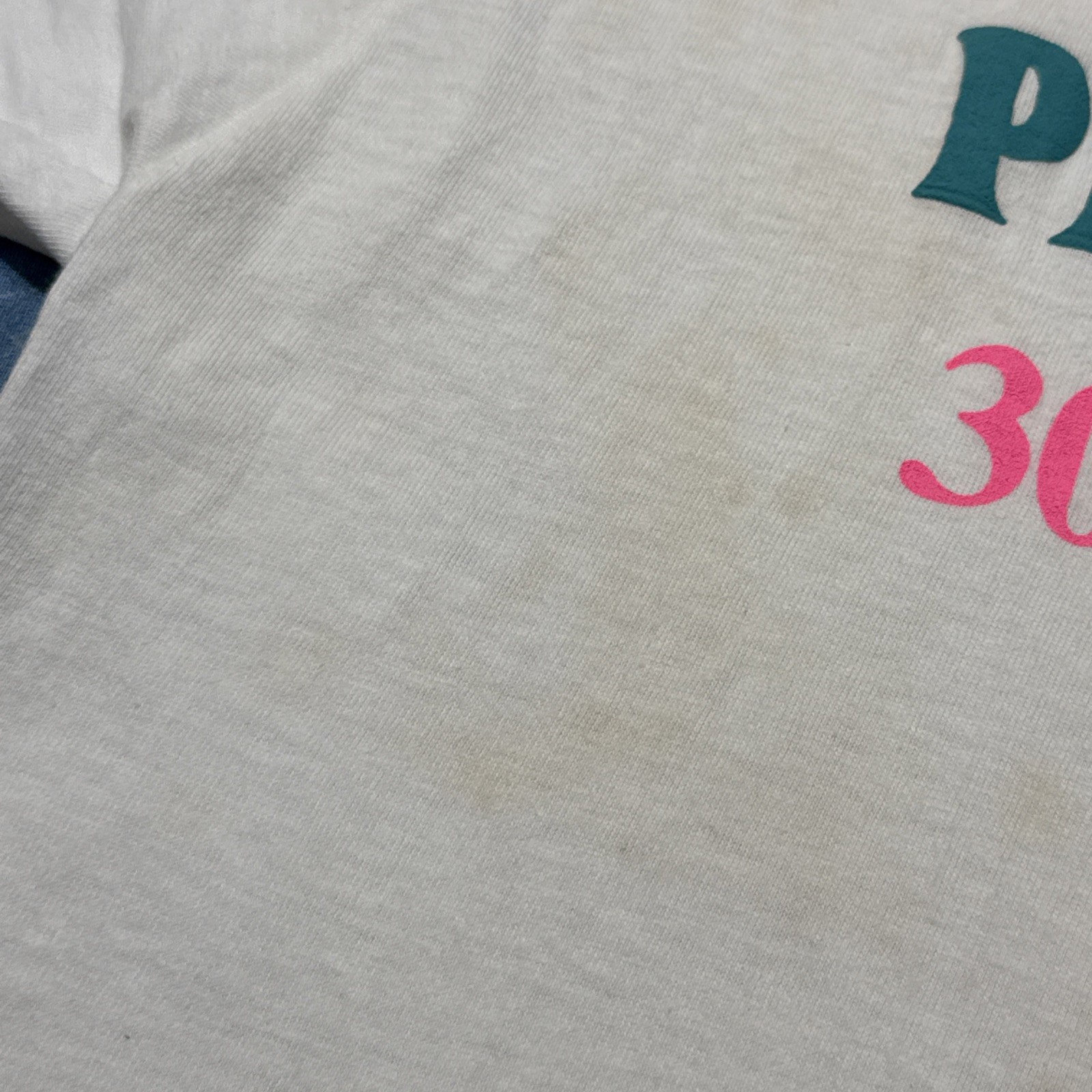 PMS Happens 30 Days a Month Men’s L T-Shirt VTG Single Stitch