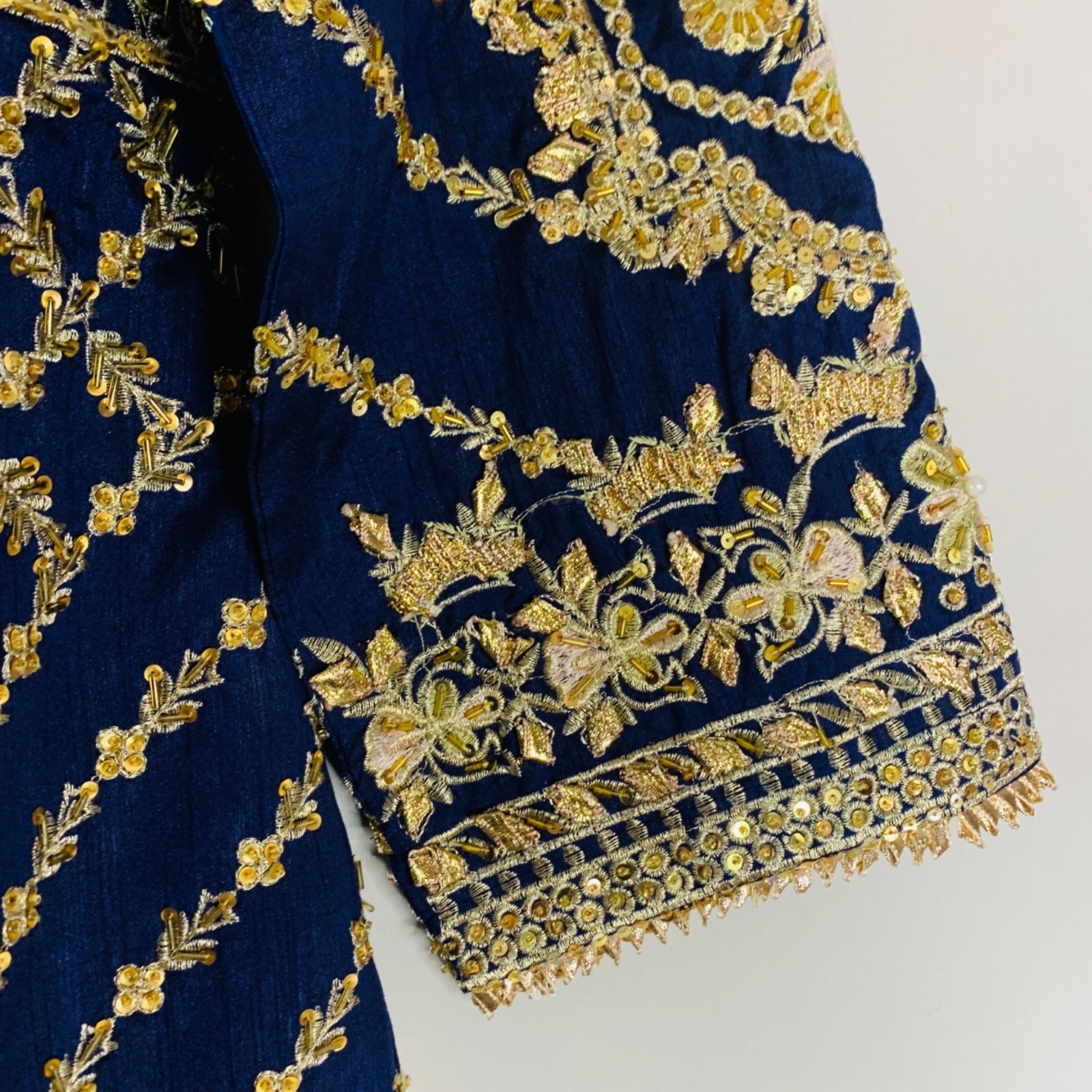 Nazila Couture size Small Embroidered Navy Blue Kurta & Salwar Set NWOT