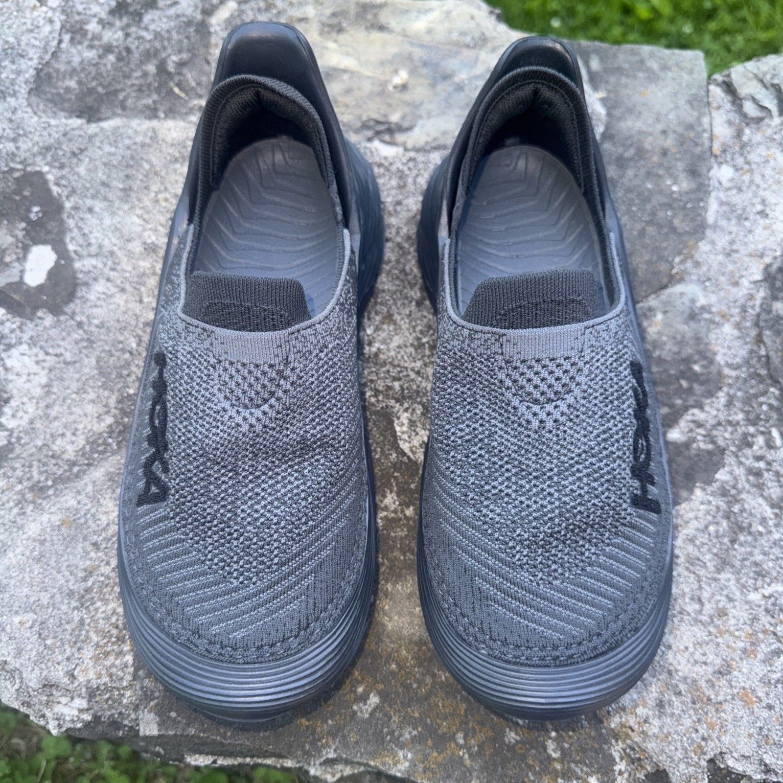 Hoka One Restore TC Black Women 7 Slip on Shoes Gray Black Mens 6
