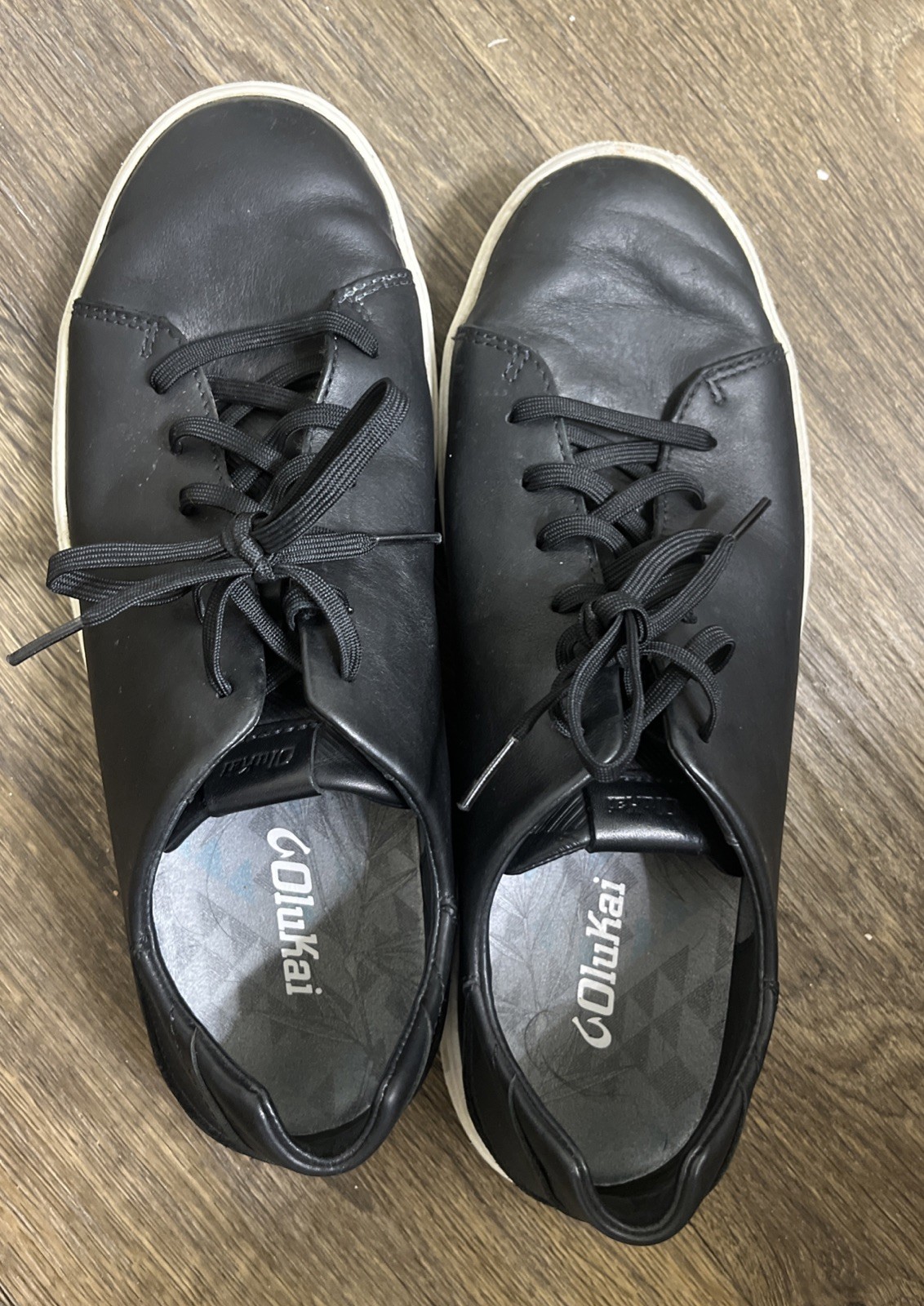 OluKai Lae‘ahi Lī ‘Ili EUC Waterproof Leather Sneakers Black Men’s 9.5 EUR 42.5