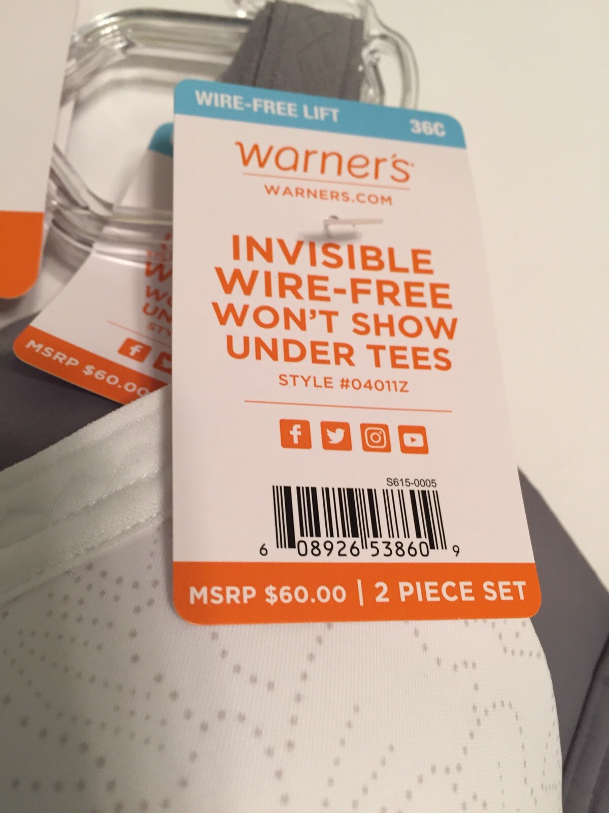 Warners Wirefree Bras T-Shirt Lined Seamless Cups Set of 2 Style 4011 Retail $60