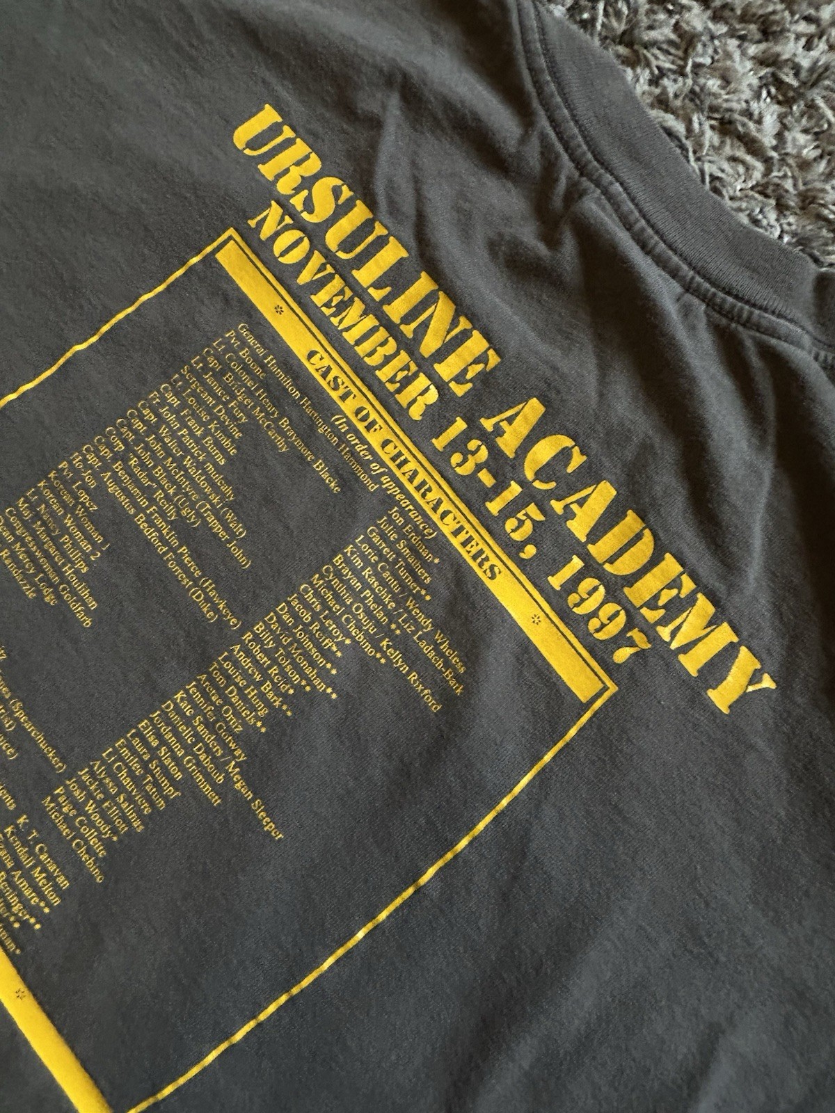 Vintage 1997 MASH TV Show Ursuline academy play M*A*S*H Tee Shirt Medium