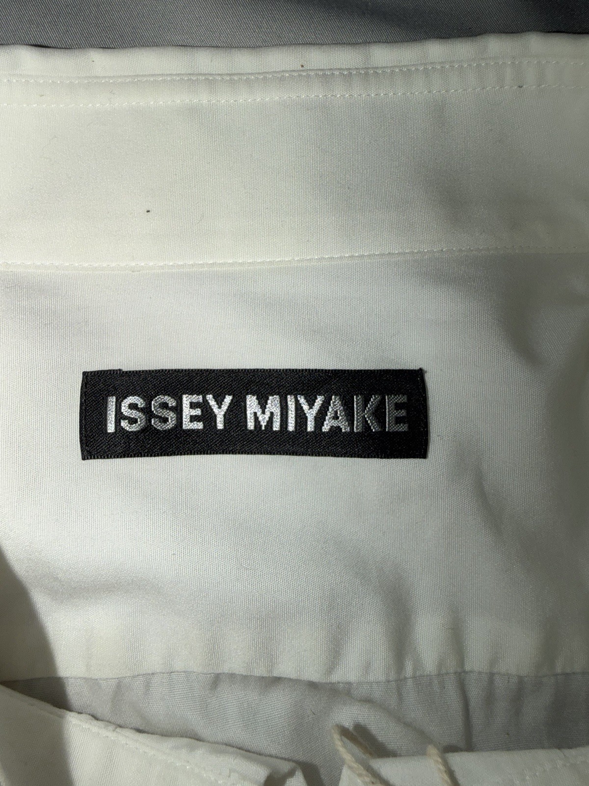 Issey Miyake White Cotton Solid Long Sleeve Point Collar Pocket Shirt Sz 3