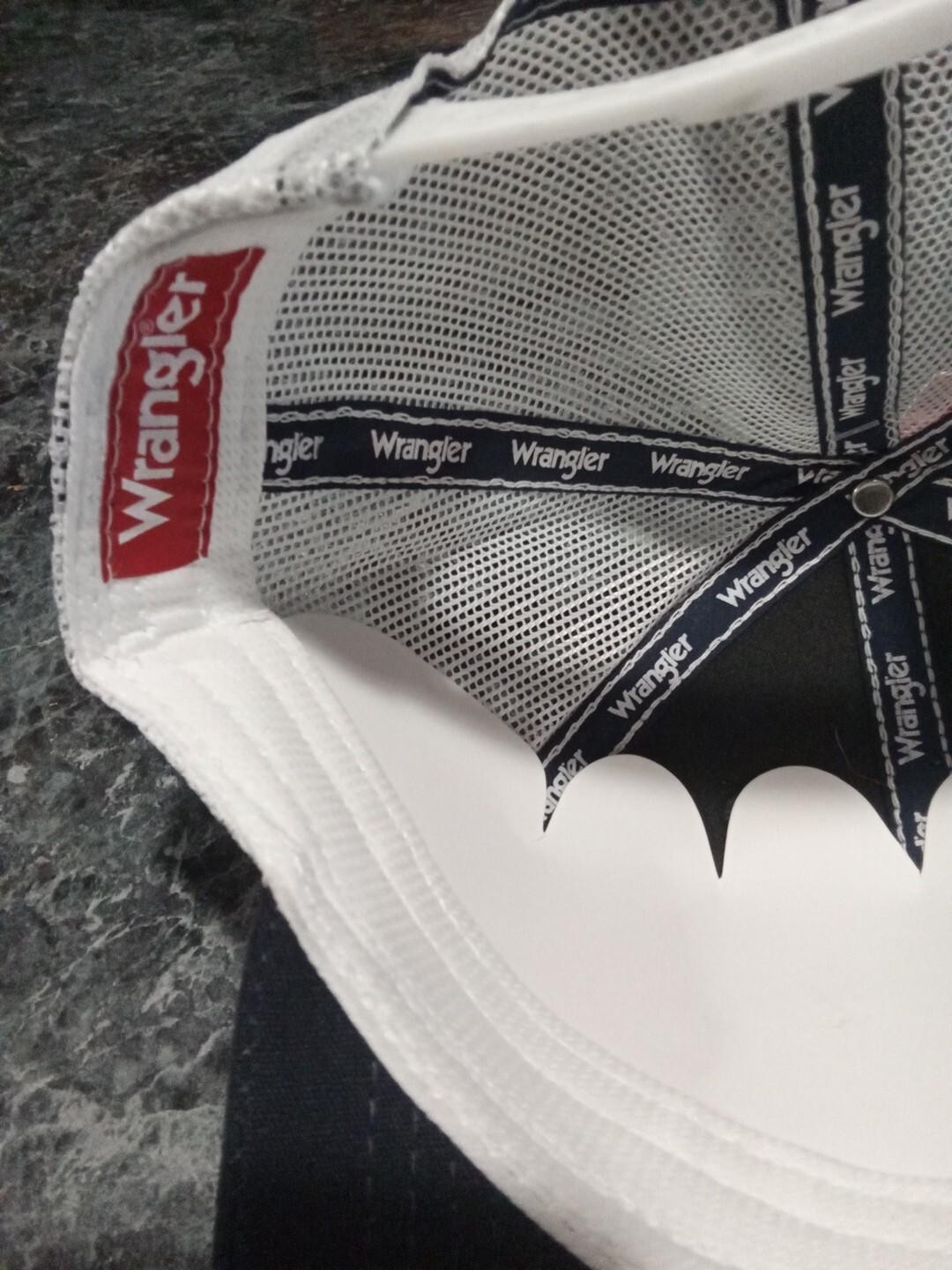 Wrangler Classic Trucker Hat Cap Adjustable Mesh Snapback NWT