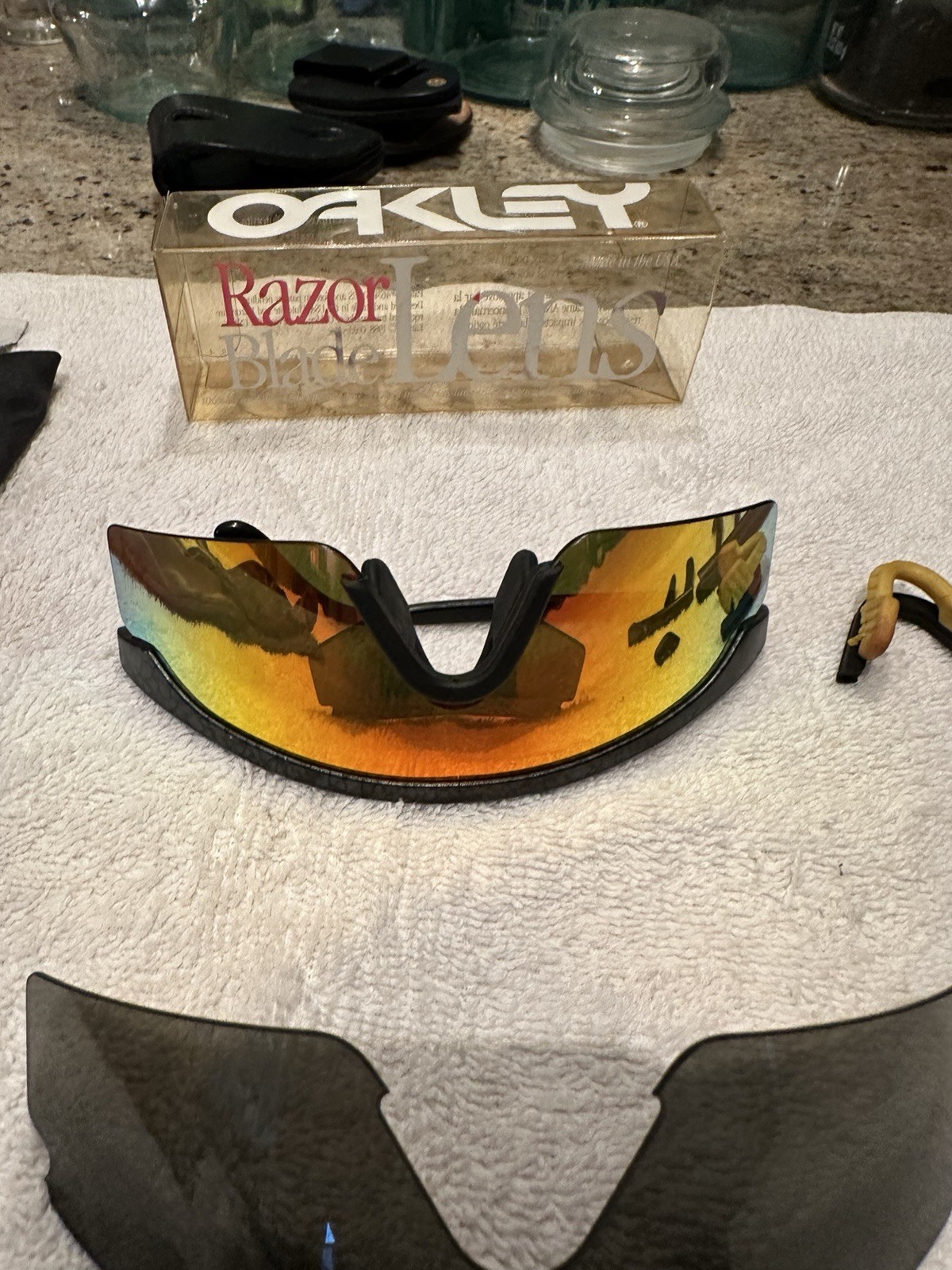 Oakley Razor Blade Shield Replacement Lens, Mirrored, Multicolor