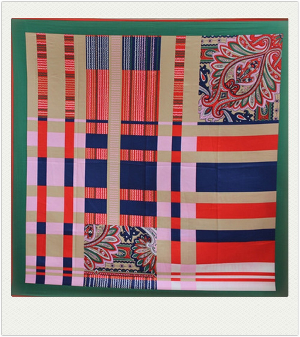 130*130cm stroll on the streets of Paris, 100% silk scarves +1 gift necklace #89