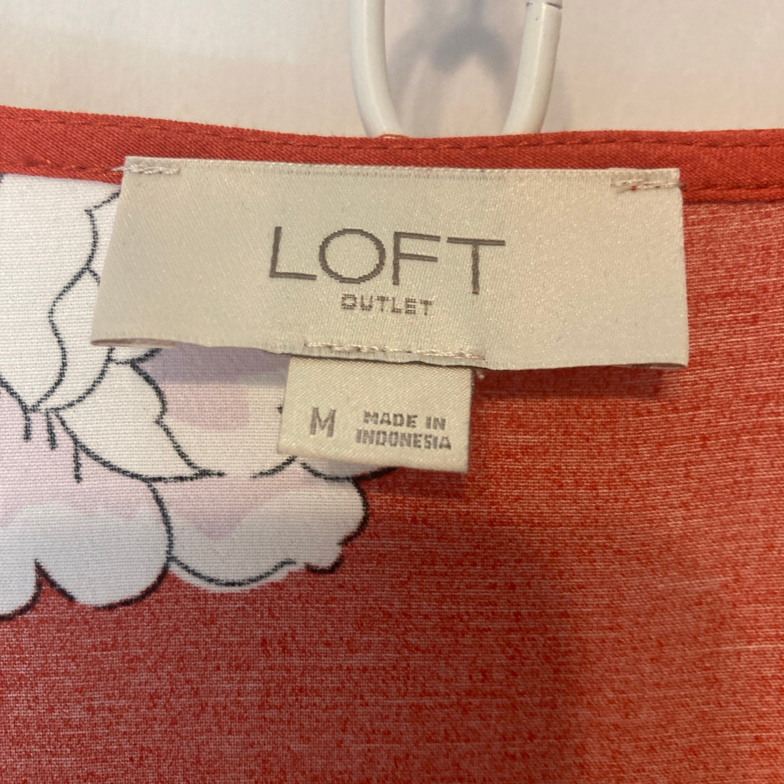 Loft Red Floral Tie Short Sleeves Waist Crossover V-Neck Blouse Top Medium