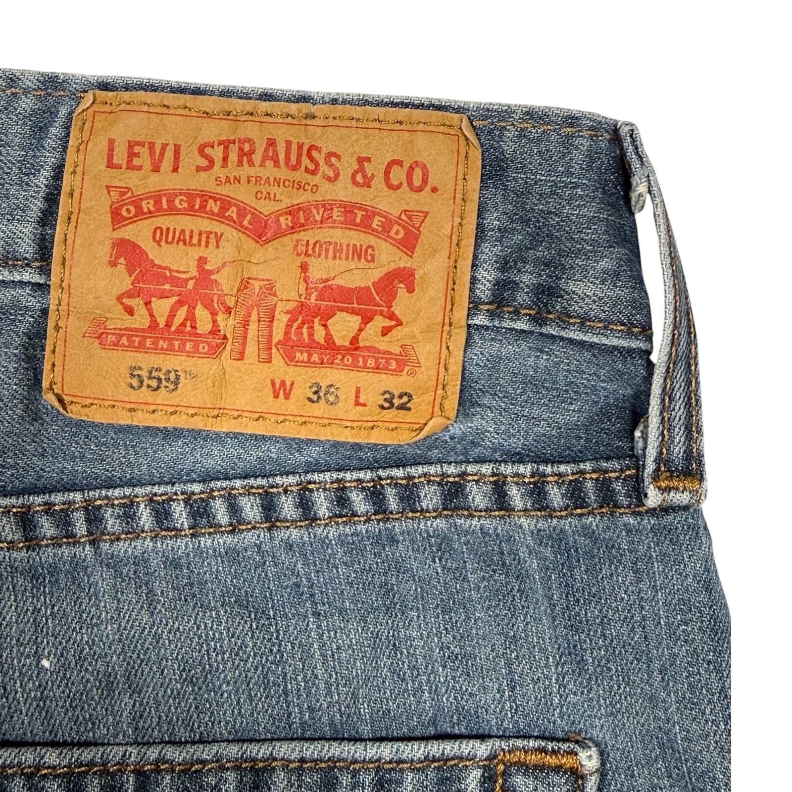 Levi’s 559 Blue Straight Leg Relaxed Fit Zip Fly Men’s Jeans Size 36W 32L