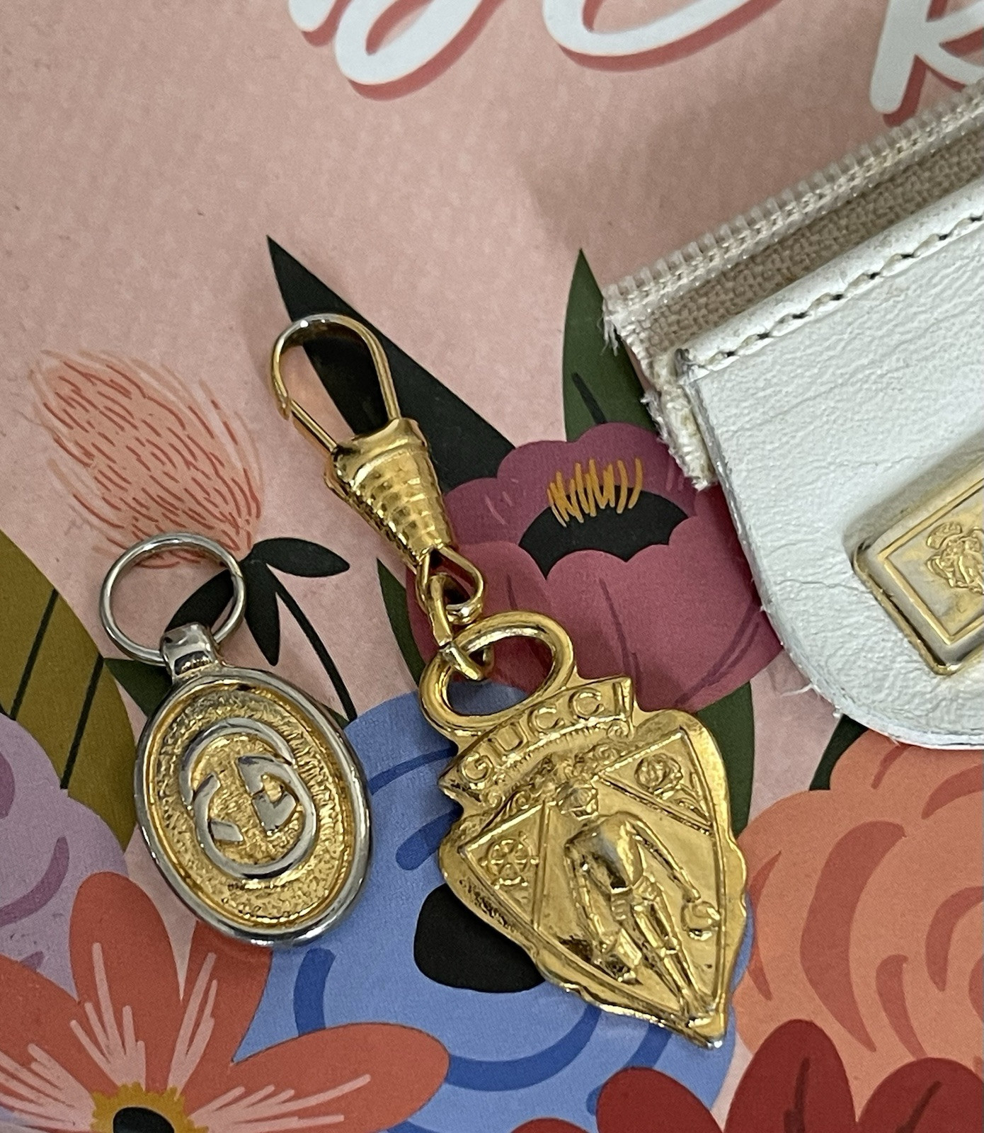 Lot Vtg Gucci Junk Bag Replacement Parts Zipper Pull Metal Logo Bar GG Emblem