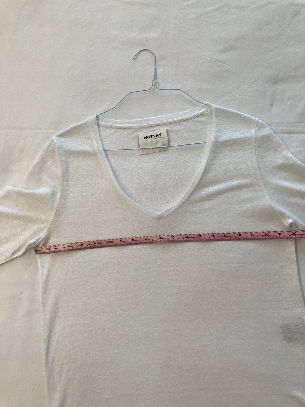 NOTSHY Women White Solid Linen Knit Short Sleeve V-Neck Pullover T-Shirt