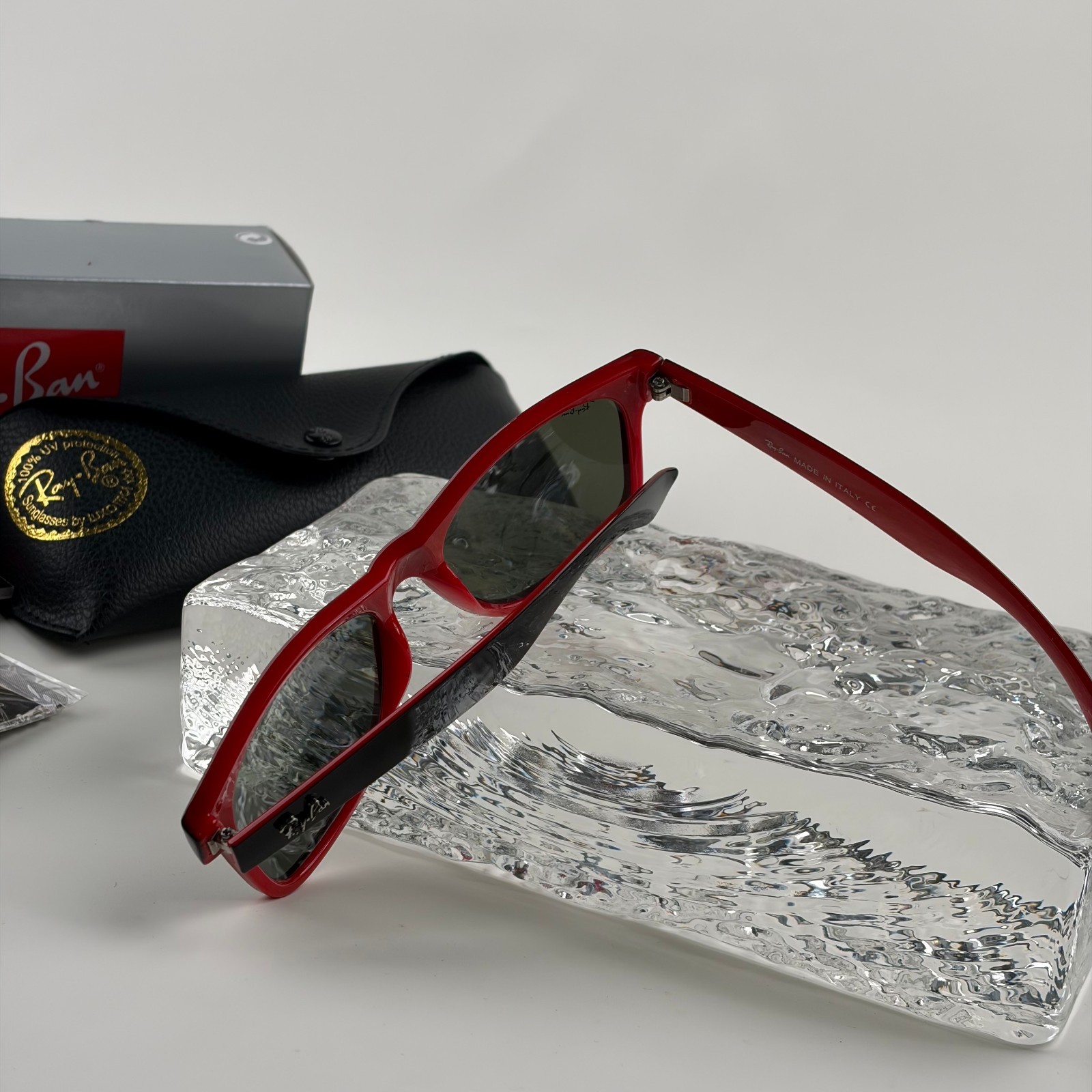 New In Box – Ray-Ban Wayfarer RB2140 Black Red Sunglasses Full Set