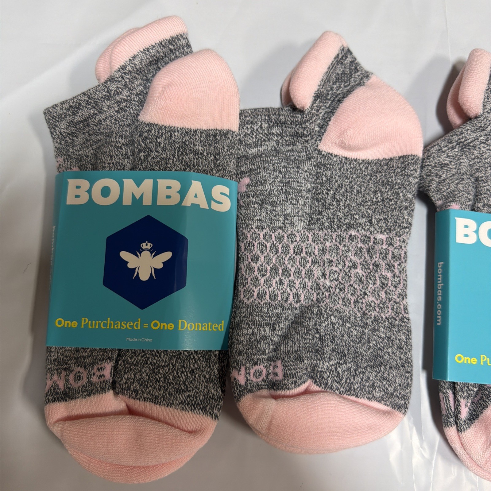 4 Pack Bombas All-Purpose Ankle Socks – Women’s Medium – Grey / Light Pink