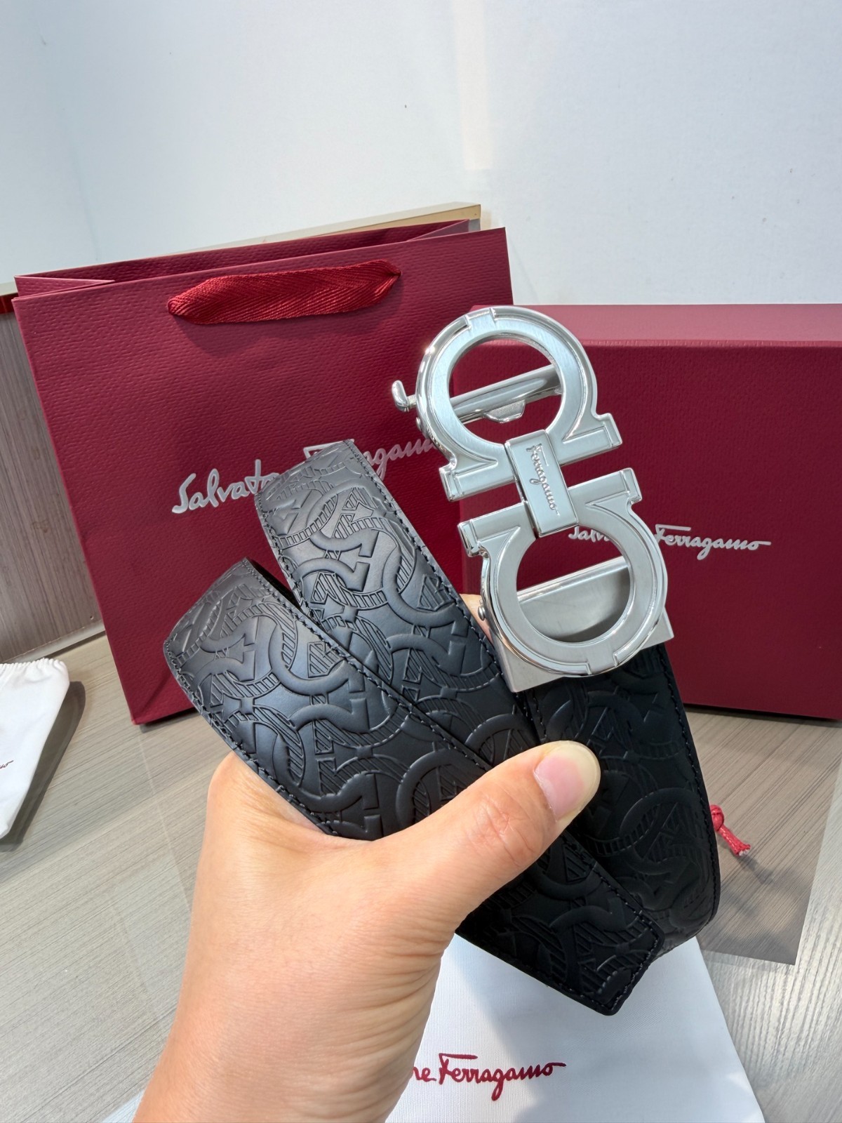 FERRAGAMO Black Gancini Monogram Leather Silver Buckle Belt Size 90 – 3,7 cm
