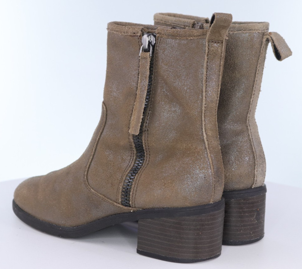 Clarks Collection Women’s Heeled Booties Boots Size 7 Leather Bronze