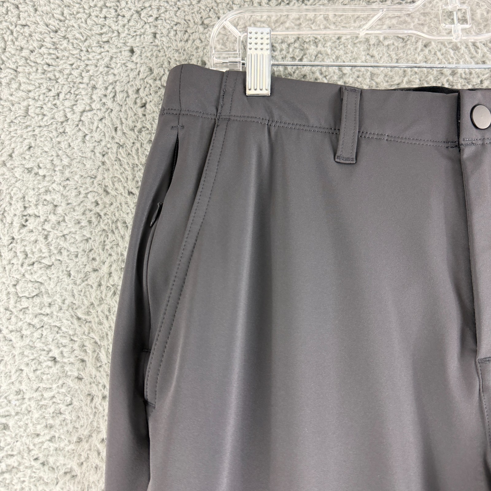Cozy Earth Everywhere Chino Pants Mens Size 33×30 Gray Straight Leg Golf Casual