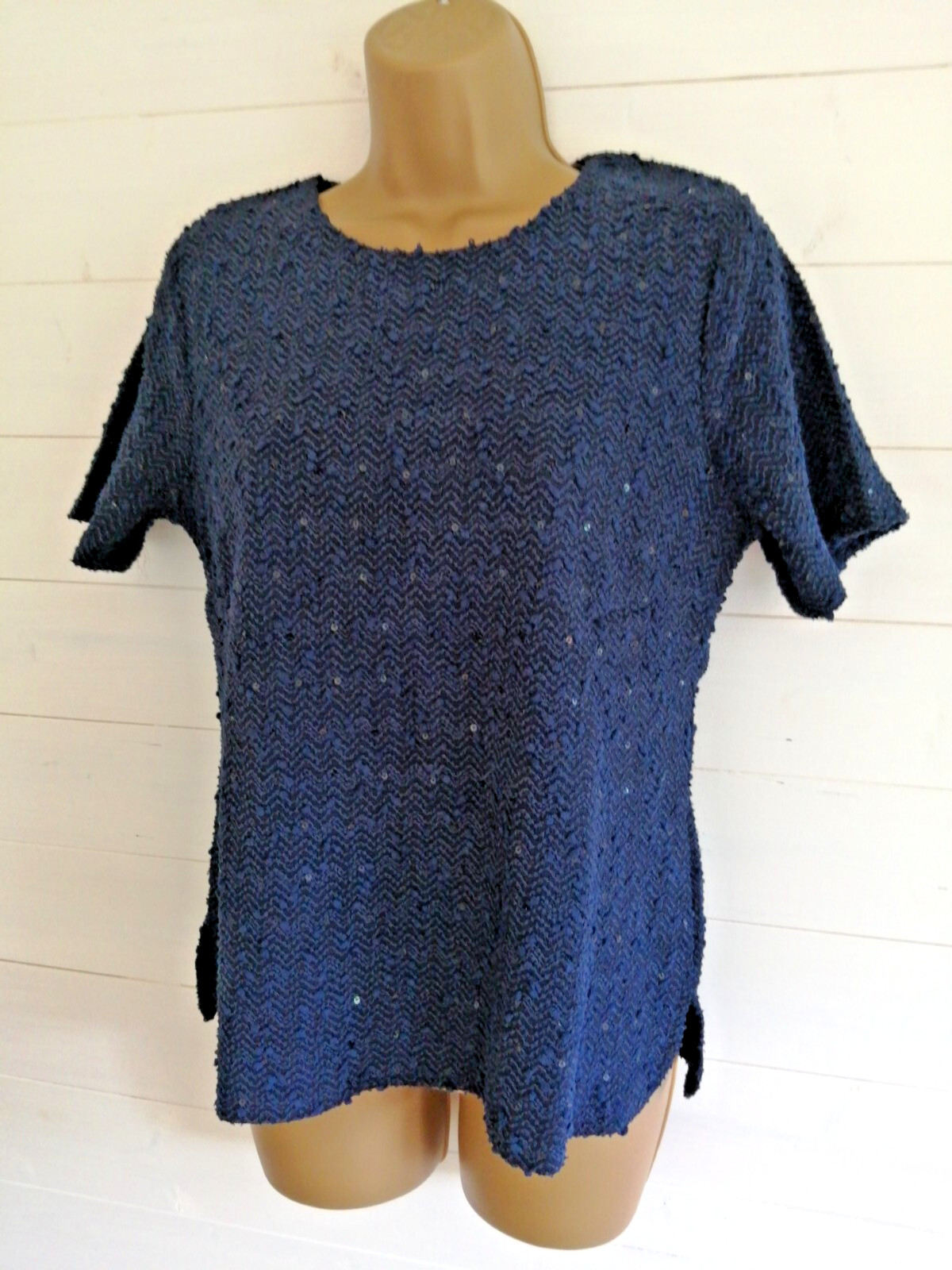 Navy Blue Top Size 12 sequin stretchy fully lined short sleeves NEW