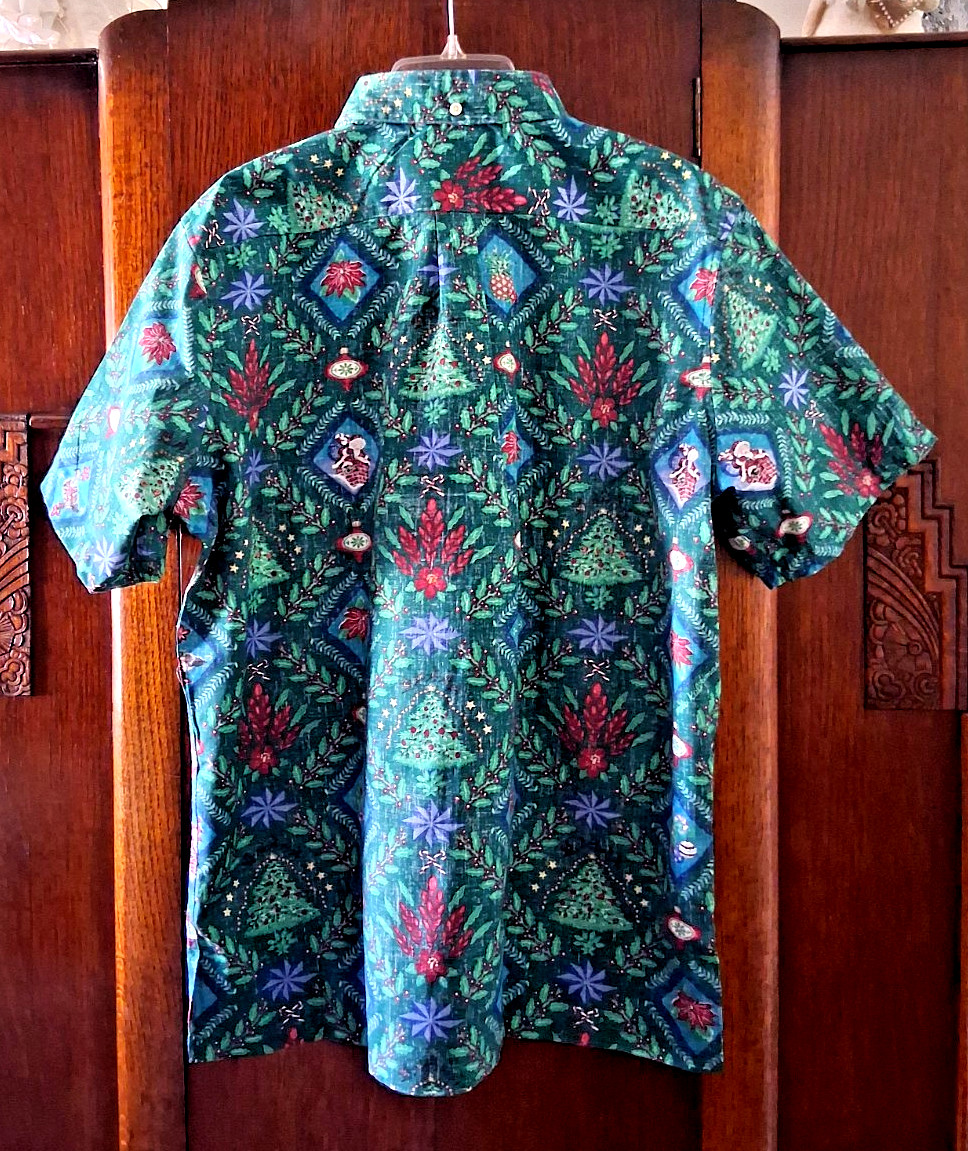 Reyn Spooner Men’s HAWAIIAN CHRISTMAS 2025″ PULLOVER Classic Fit Evergreen Shirt