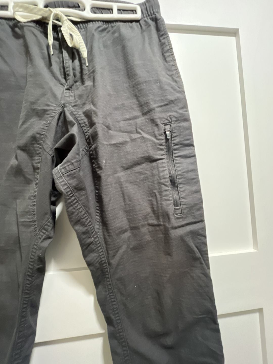 Vuori Ripstop Pant Charcoal Gray Drawstring Hiking Pants