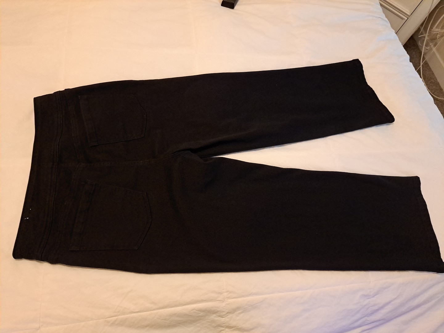 J. McLaughlin Oaks Jean BLACK SZ 10 Excellent Condition Returns Accepted