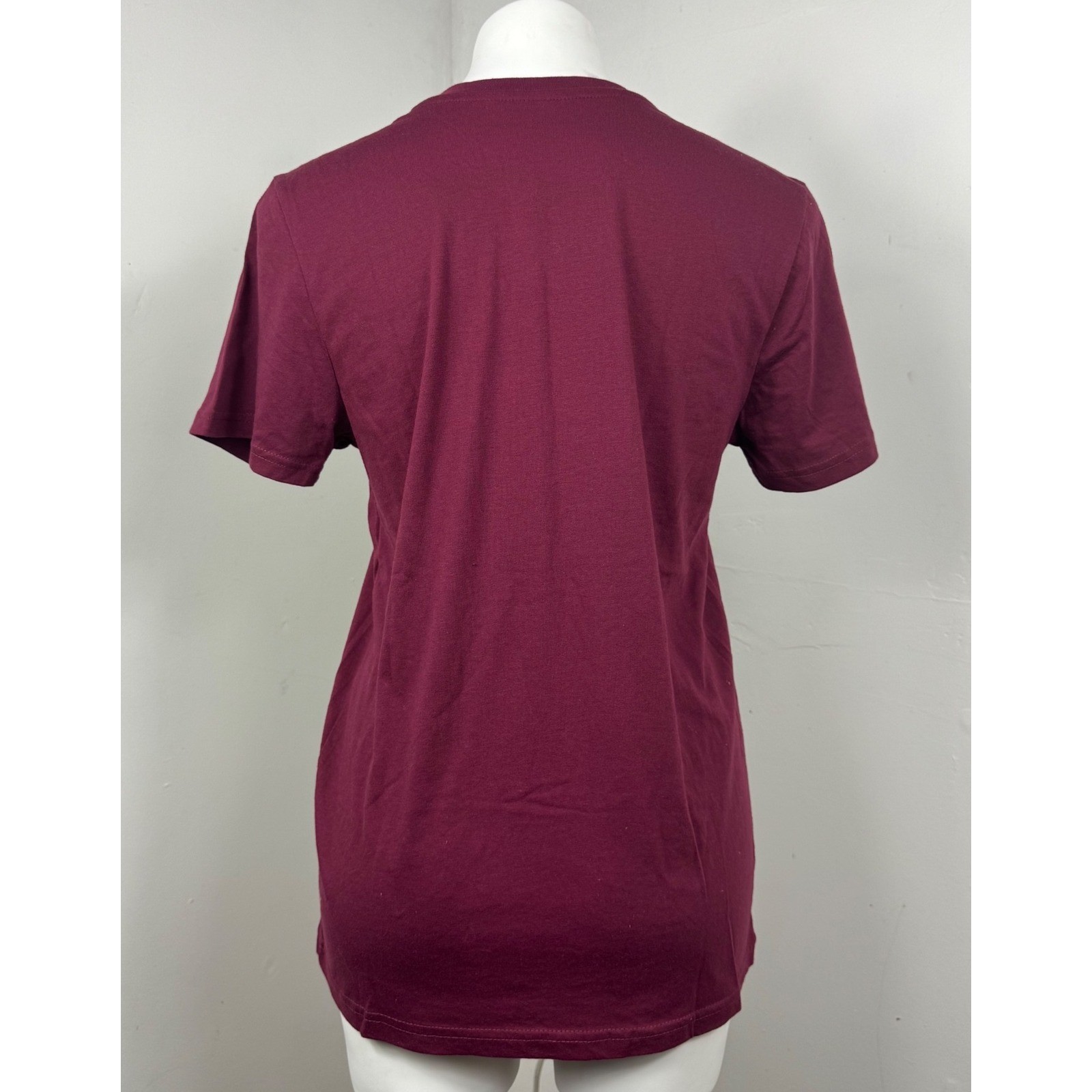 Harry Potter Hogwarts Alumni T-Shirt Maroon Burgundy Graphic Tee Medium