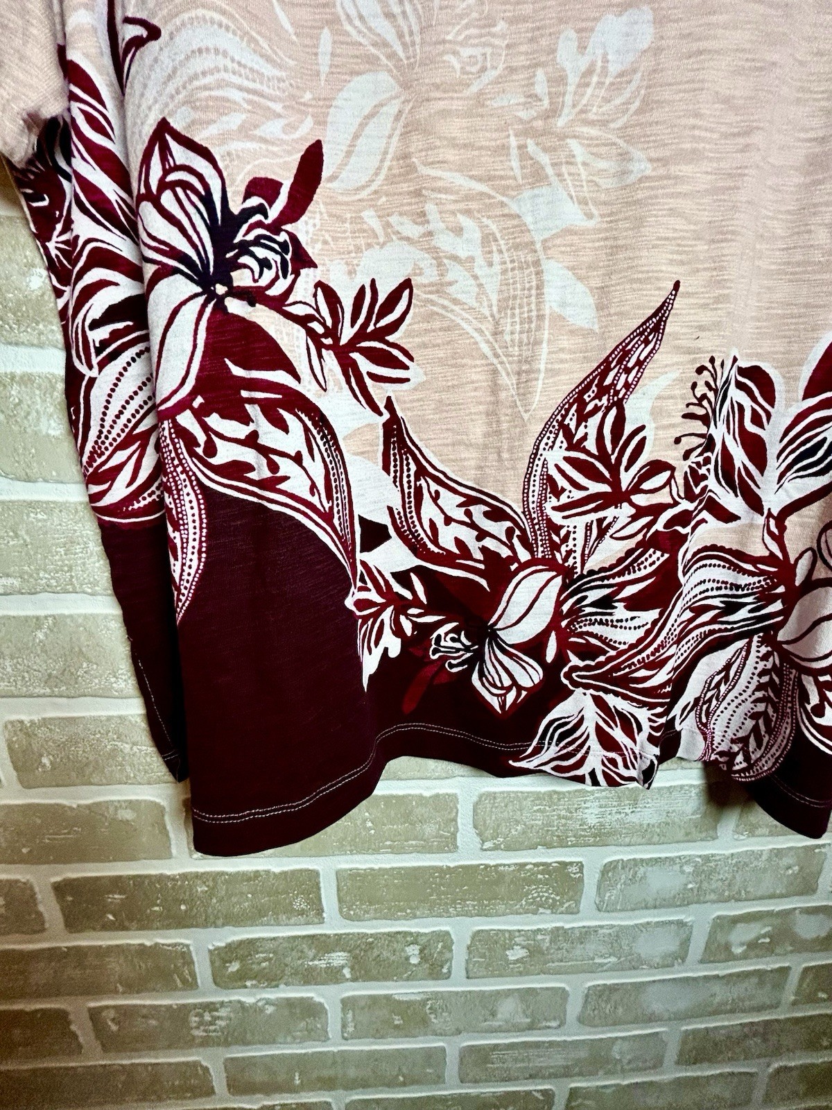 Chico’s Women’s XL Regular Pink Floral Scoop Neck Short Sleeve Cotton T-Shirt
