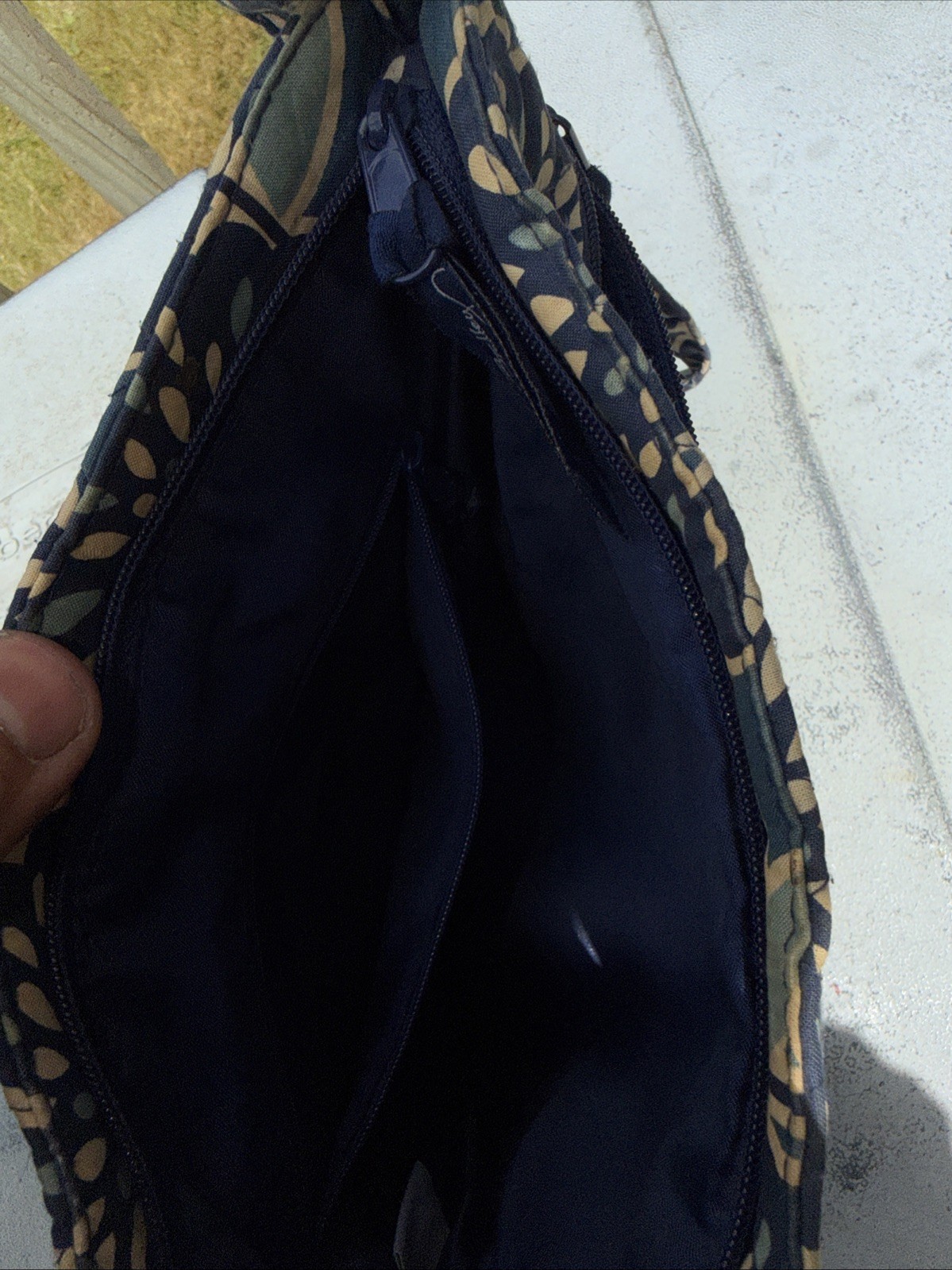Vera Bradley Crossbody Purse.