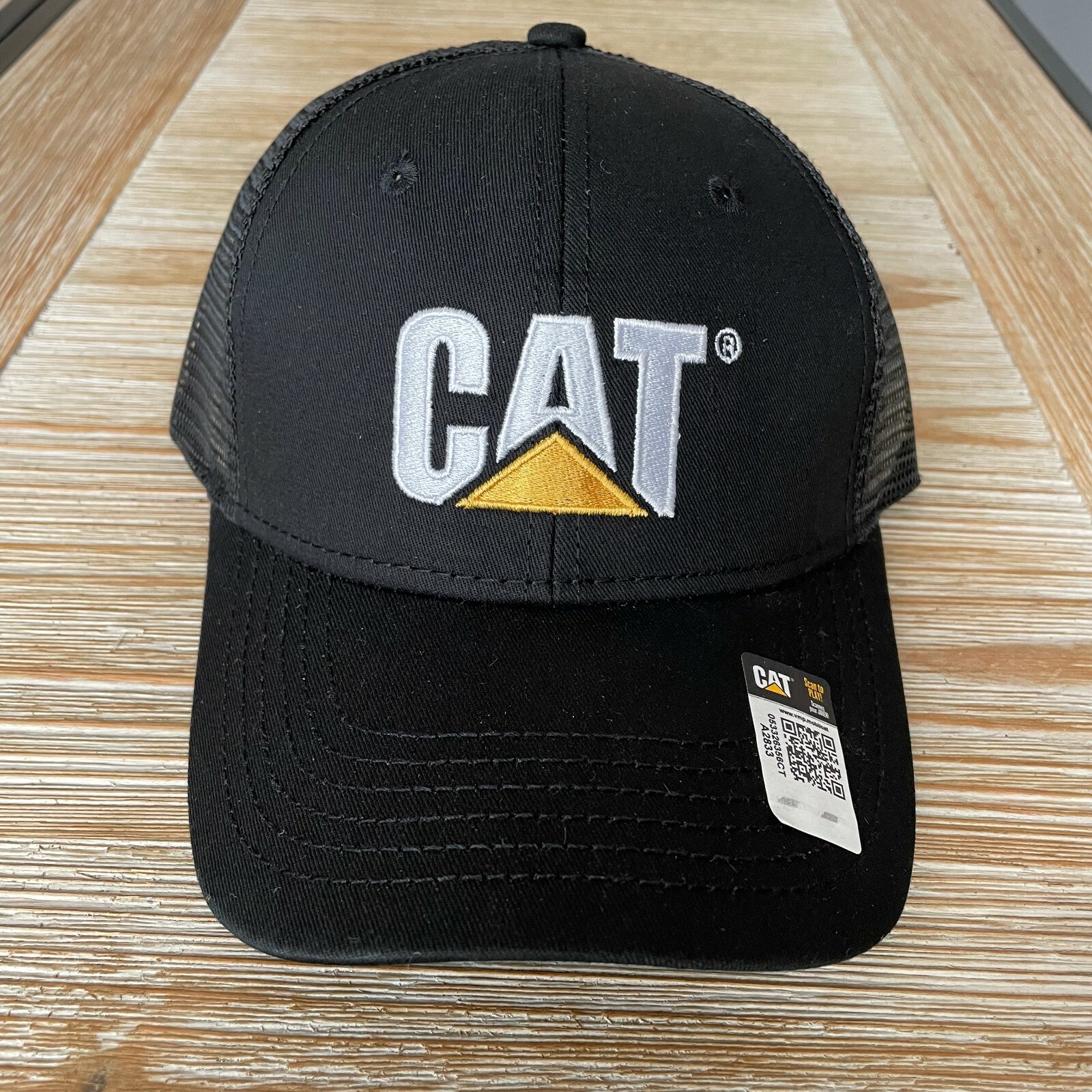 NEW – Caterpillar Cat Equipment Twill / Mesh Hat Cap – Snapback Black Mesh