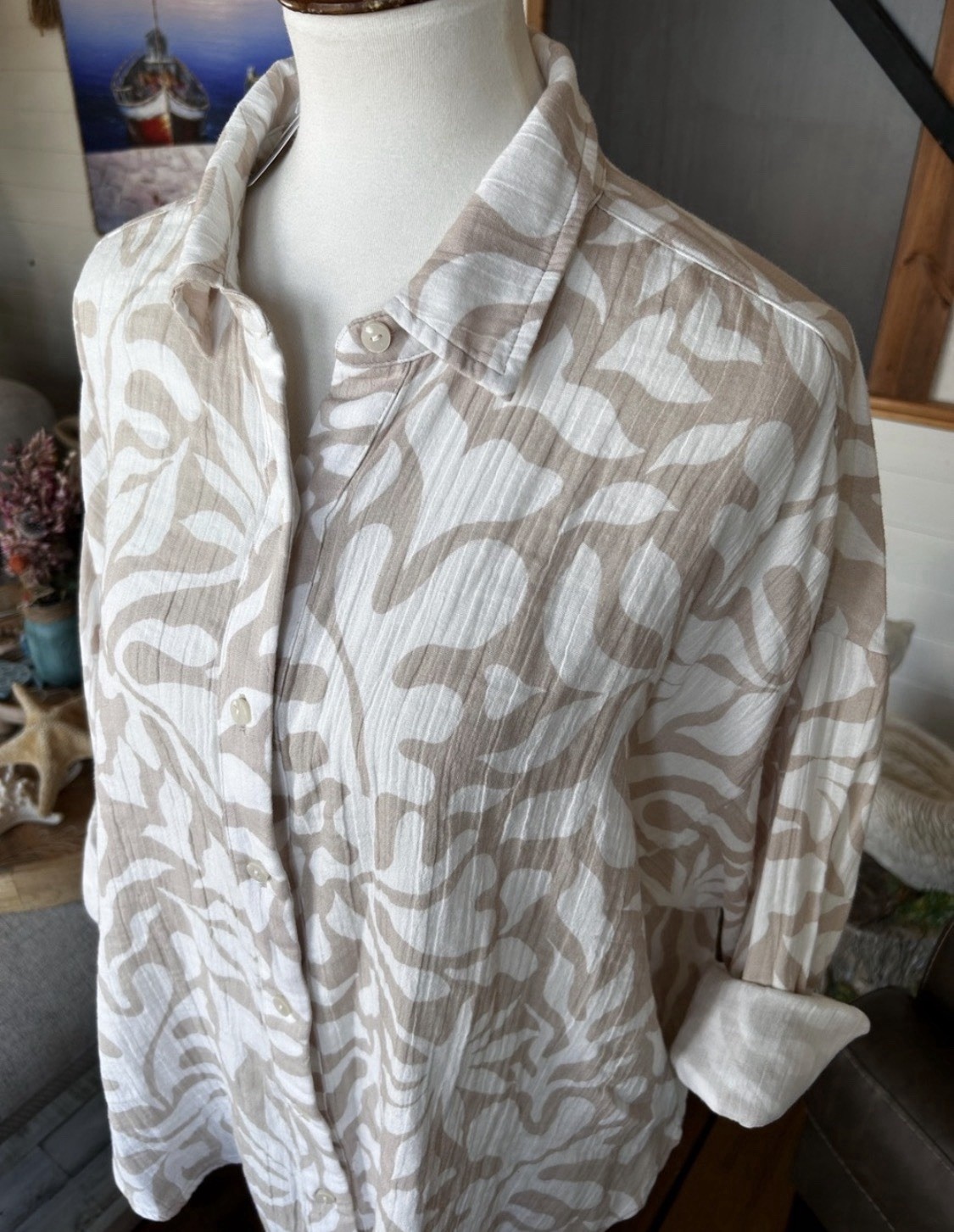 Lou & Grey Beige White Abstract gauze Print Button Front Shirt Large 100% Cotton