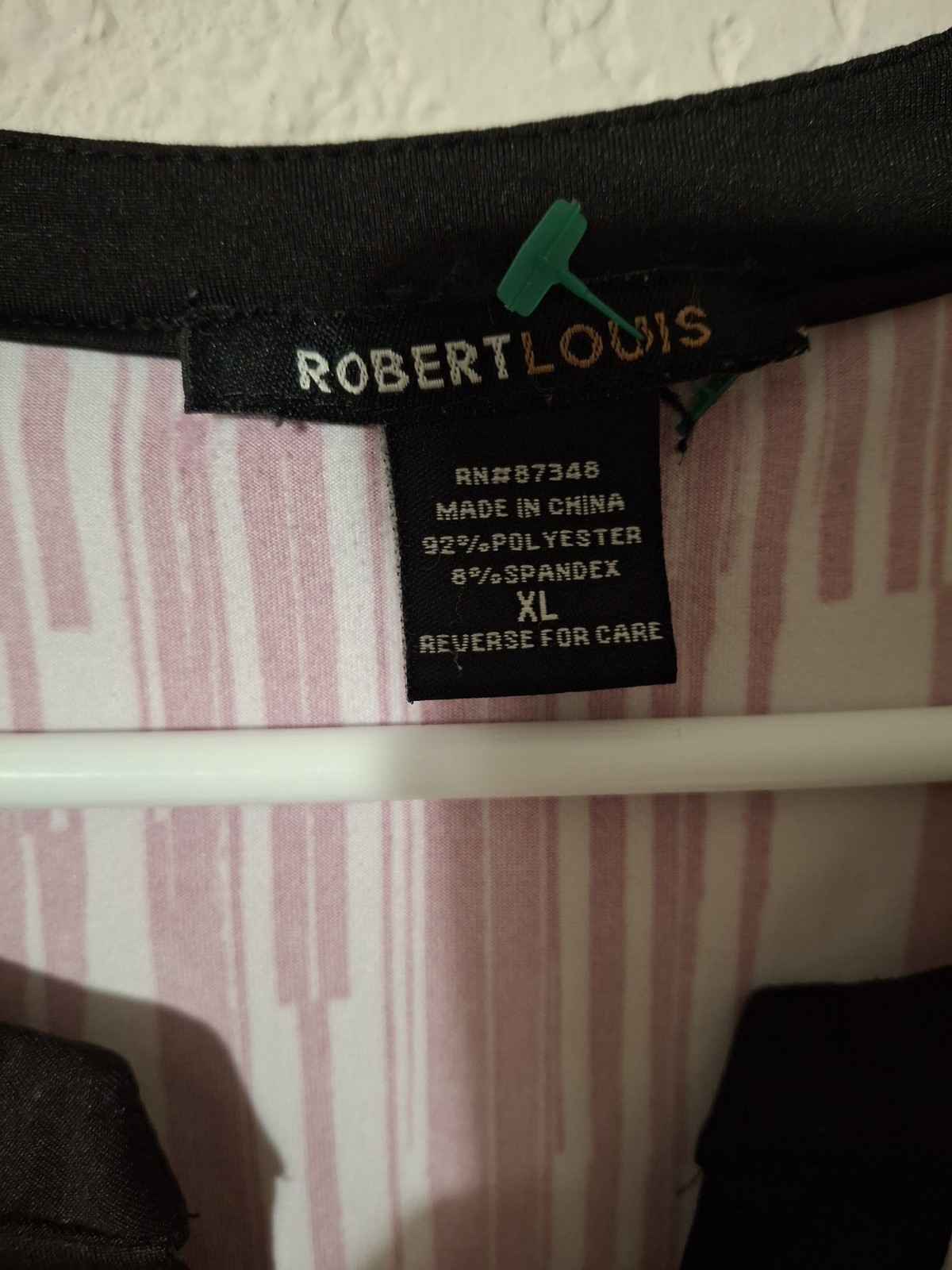 Robert Louis Geometric Pink White Black V-Neck Sleeveless Knit Blouse XL