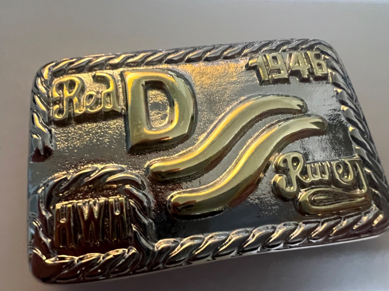 John Wayne Gold/Nickel Red River D Belt Buckle 1946 Movie Westerns Howard Hawks