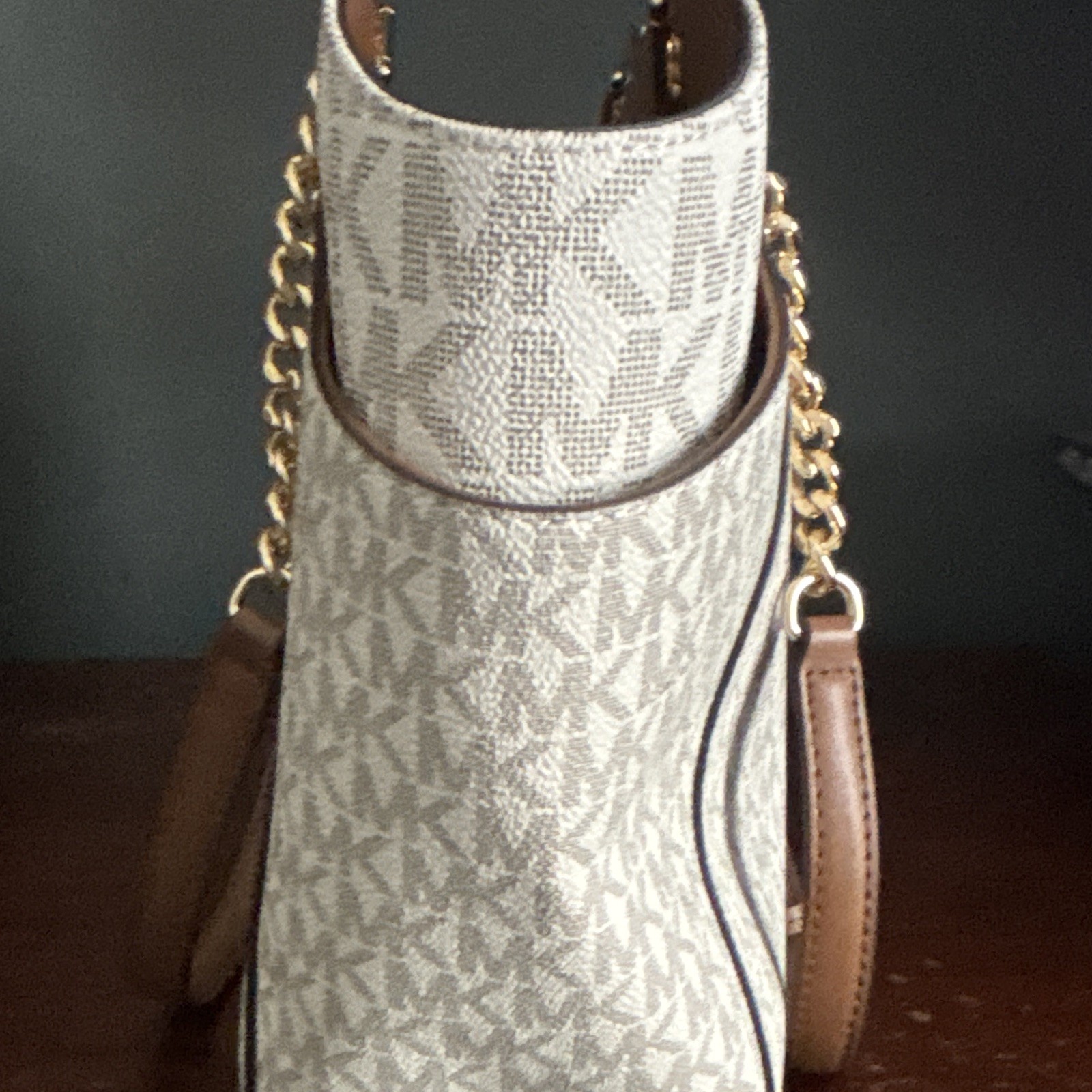 Michael Kors Jet Set Large Logo Tote Zip Beige Brown Gold Chain Detach Strap