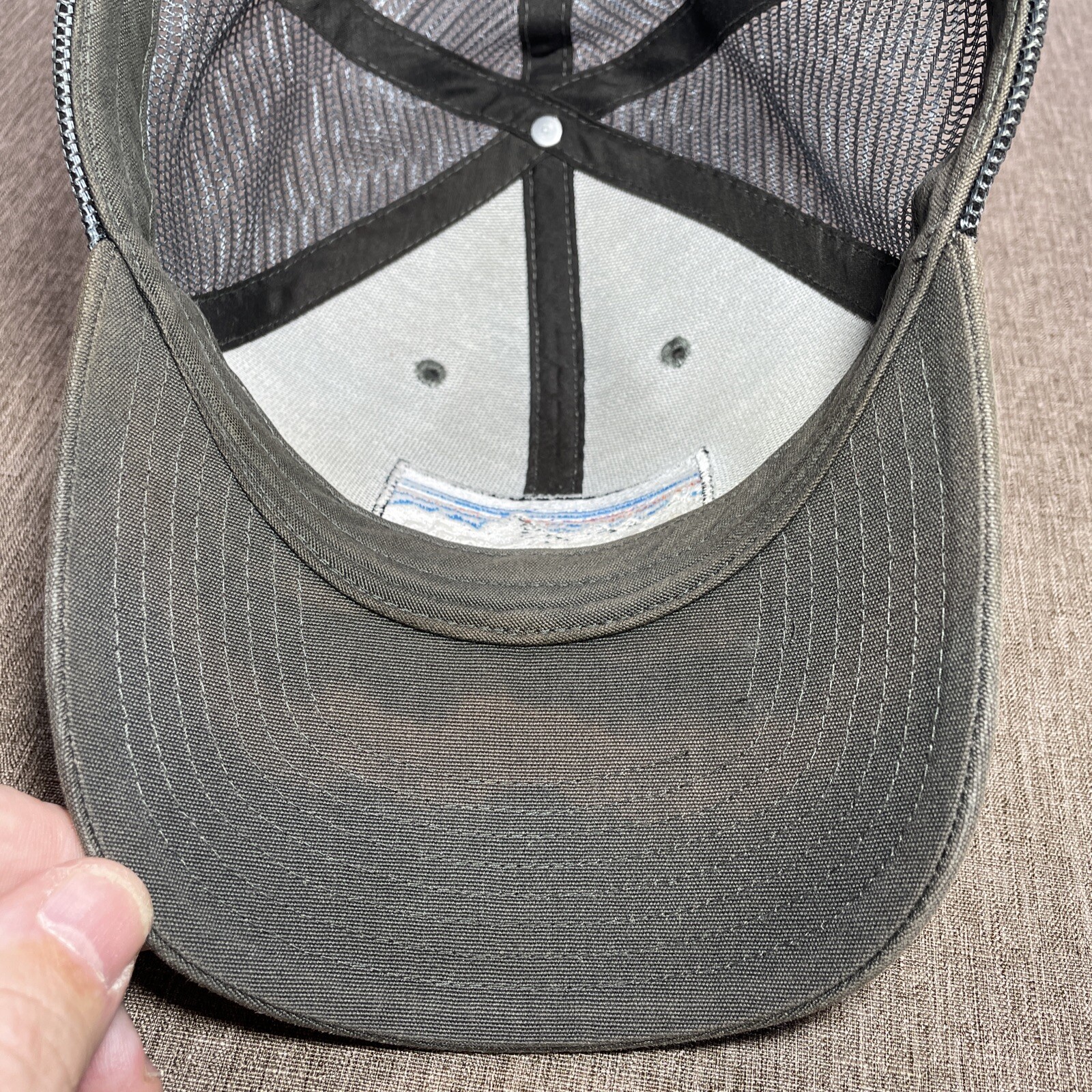 Patagonia Trucker Hat Mens Adjustable Gray Cap P-6 Logo Lo Pro Mesh Snapback