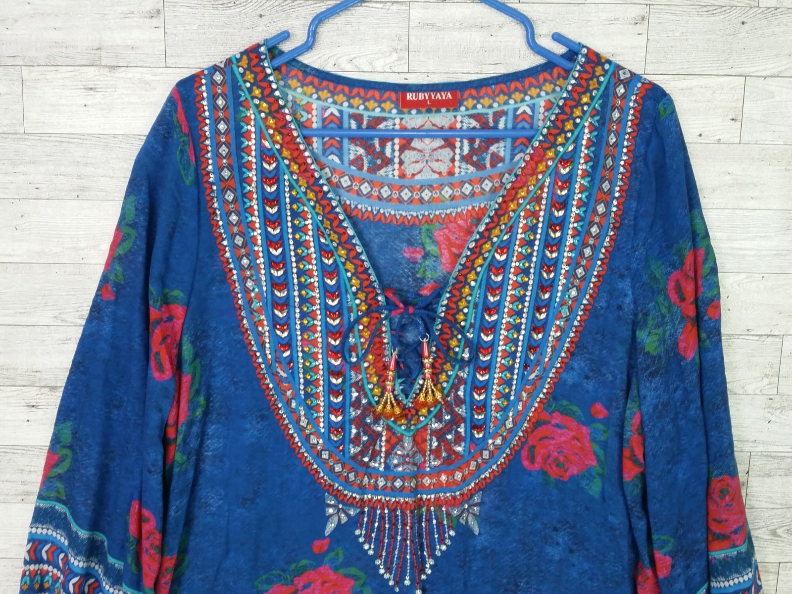 Women’s Ruby Yaya Bell Sleeve Rhinestone Embellished Blouse Top Size Large L