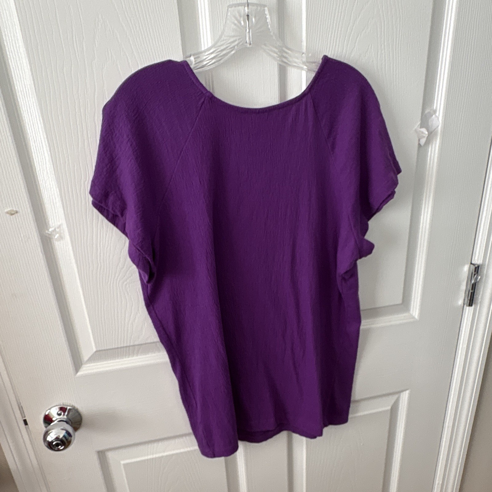 Laura Scott Women’s L/G Purple Solid Scoop Neck Short Sleeve Beaded Knit Top