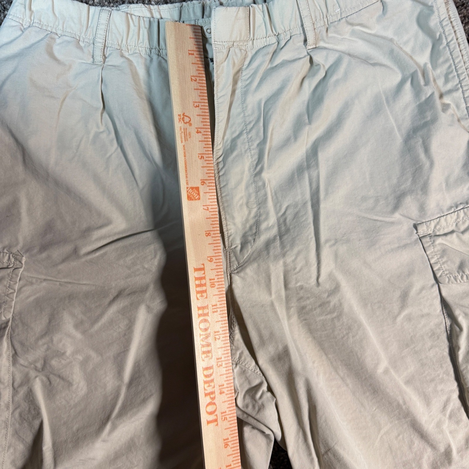 Uniqlo Mens Large Cargo Utility Pants Beige Cotton