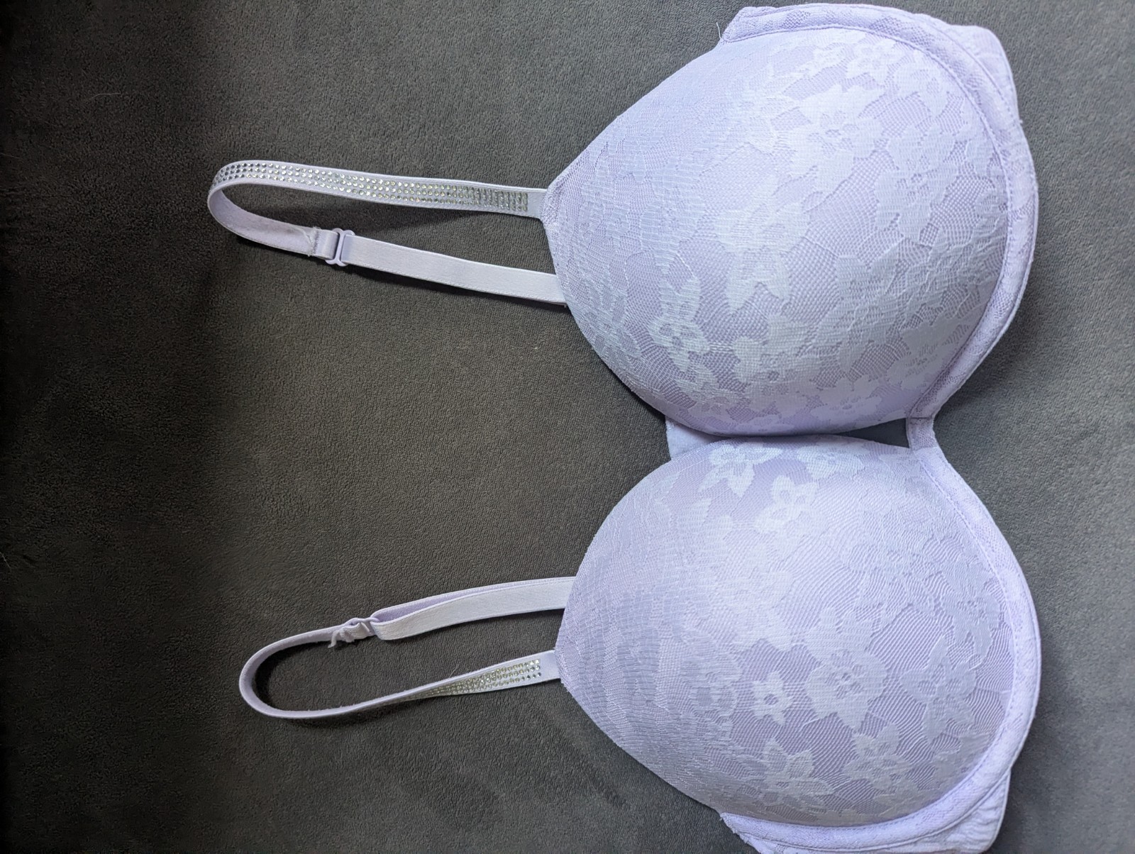 Victoria’s Secret 38C Super Push Up Bra Wear Everywhere Floral Lace Padded