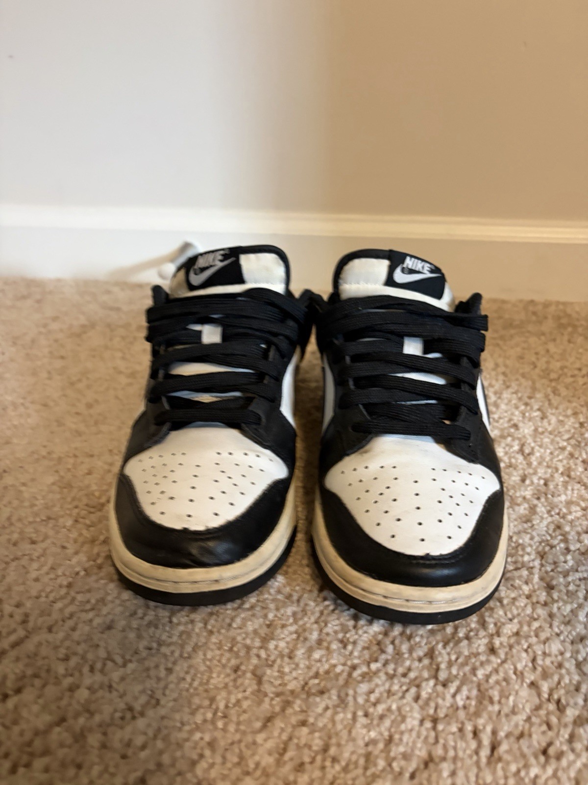 Nike Dunk Low Black/White 6.5Y Leather Low Top Sneakers DD1503-101