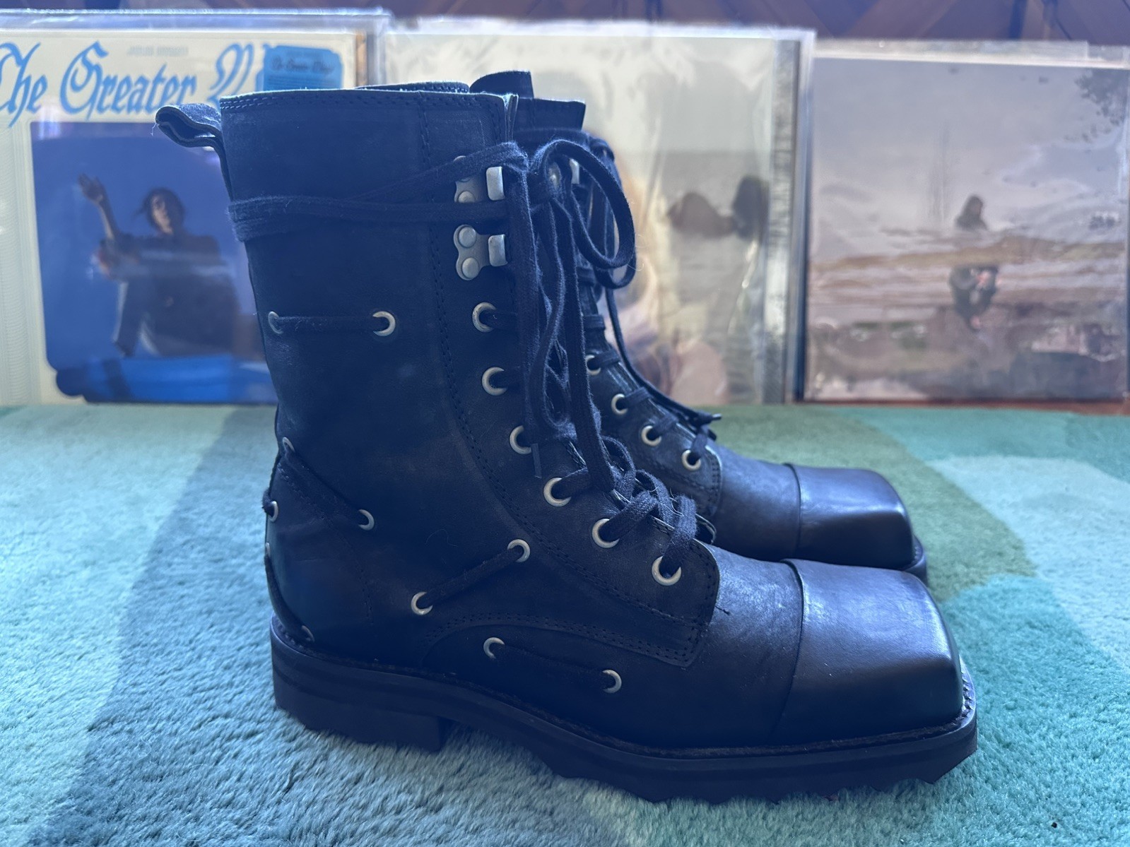 Fluevog NEARLY NEW Carlton MK1 Donohue black lace-up boot w/ lace detail W8/M6