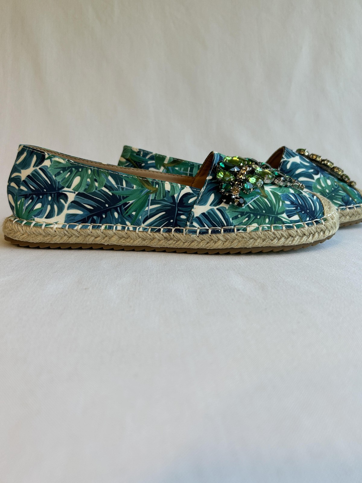 Lauren Lorraine Shoes Womens Size 8.5 Espadrille Flats Embellished Tropical ESPI