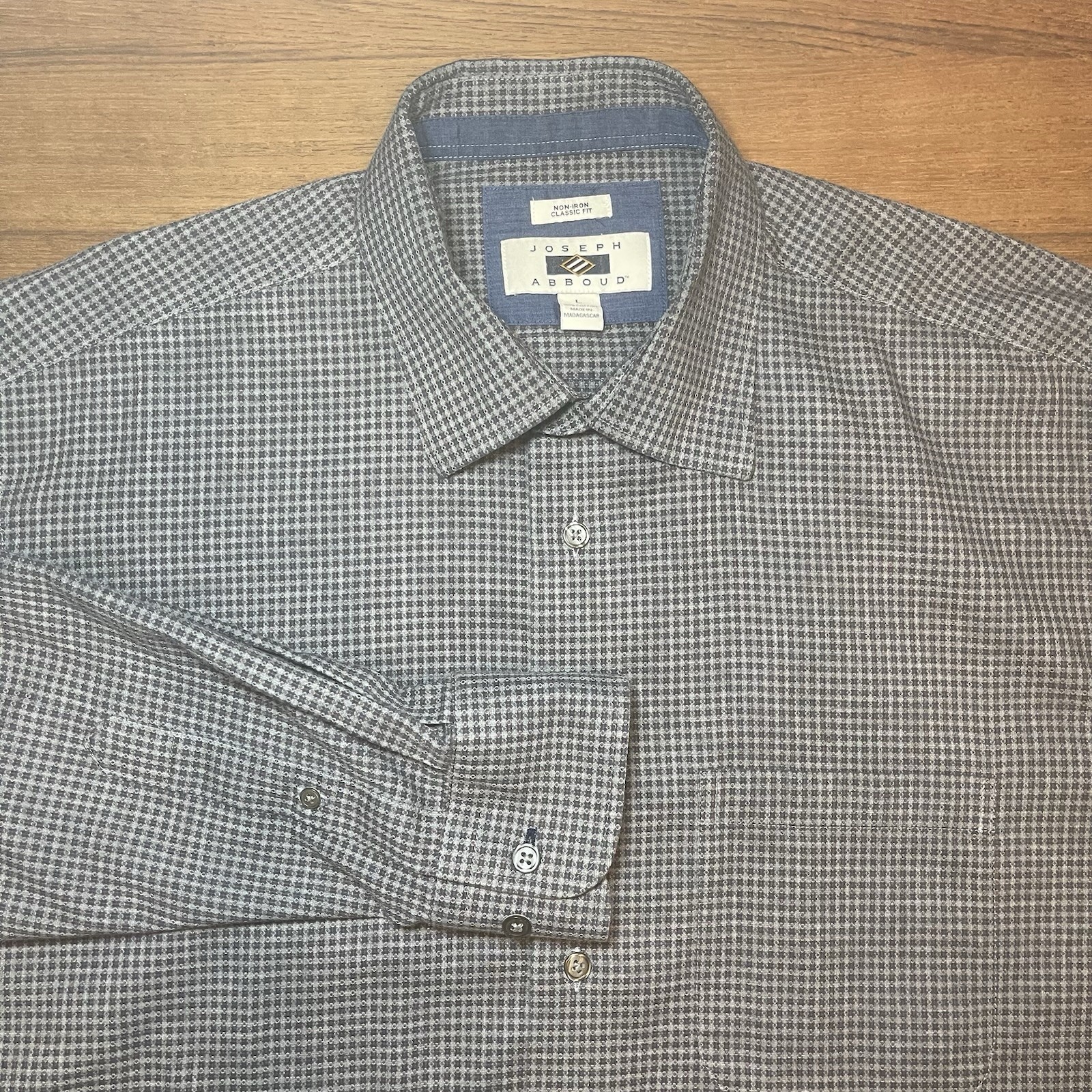 Joseph Abboud Navy and Gray Non-iron Dress Shirt 100% Cotton Size L
