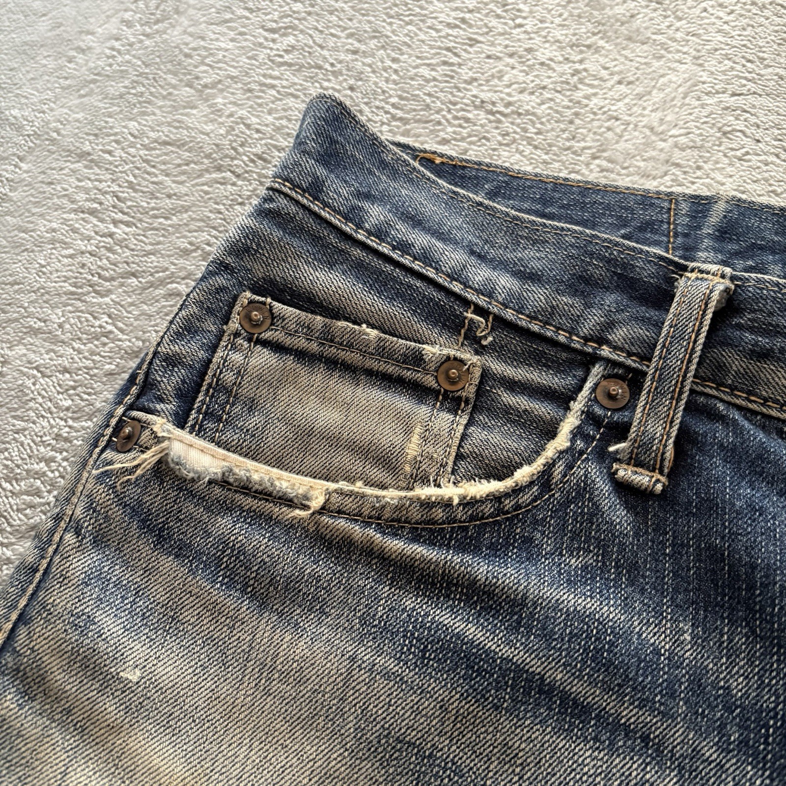 EDWIN 413XV Distressed Denim Jeans Men’s Size 29 Made in Japan Vintage Fade