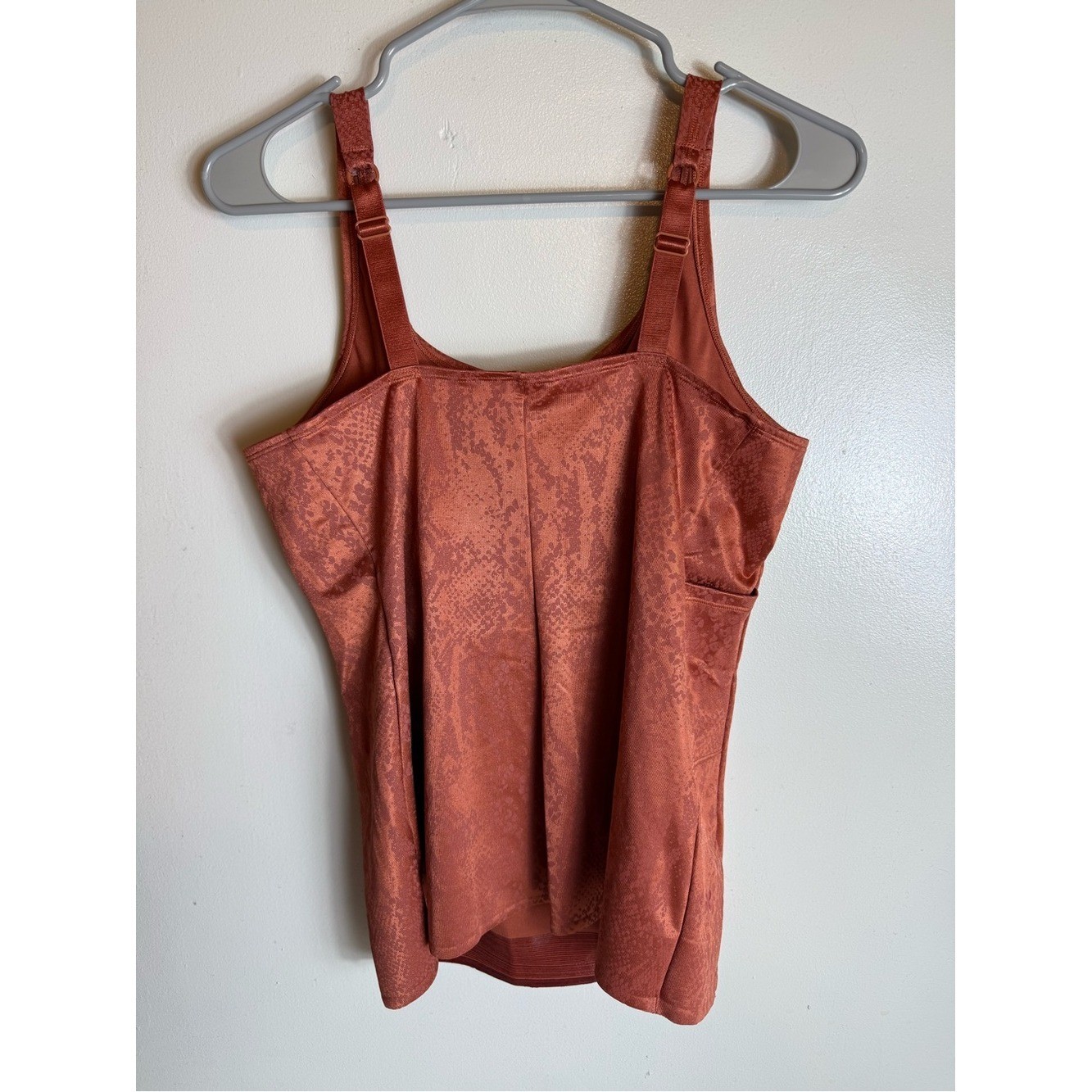 Ruby Ribbon NWOT Simply Smooth Pocket Cami Terracotta Size 48 Shapewear Cami