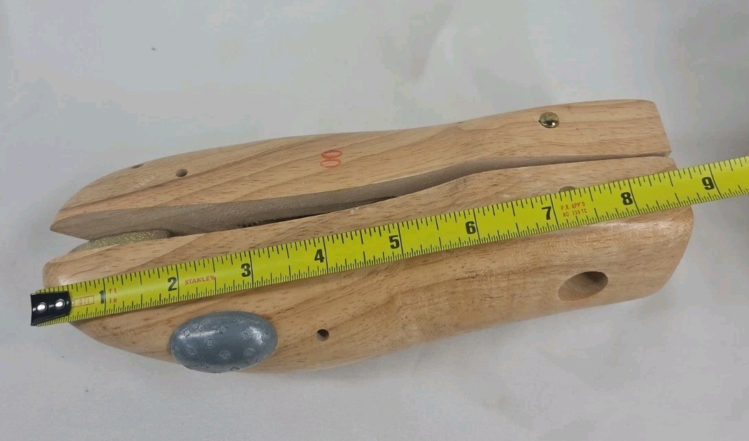 Ralyn Professional Shoe Stretcher Size 00 (Men’s 10-12) With Bunion Insert