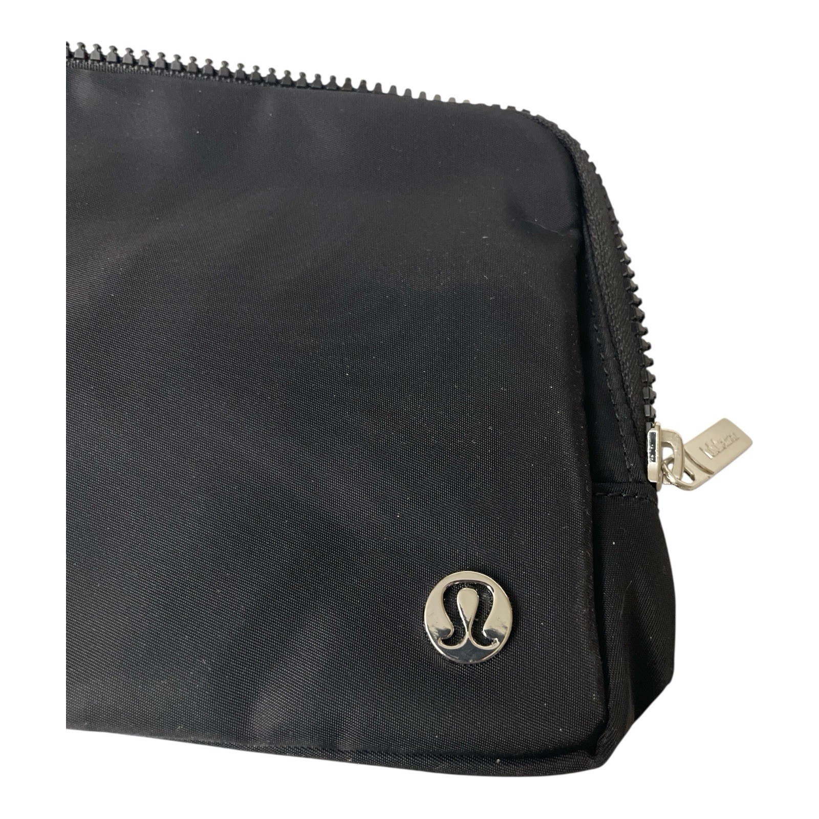Lululemon Everywhere Belt Bag Large 2L Black with Silver Hardware, New